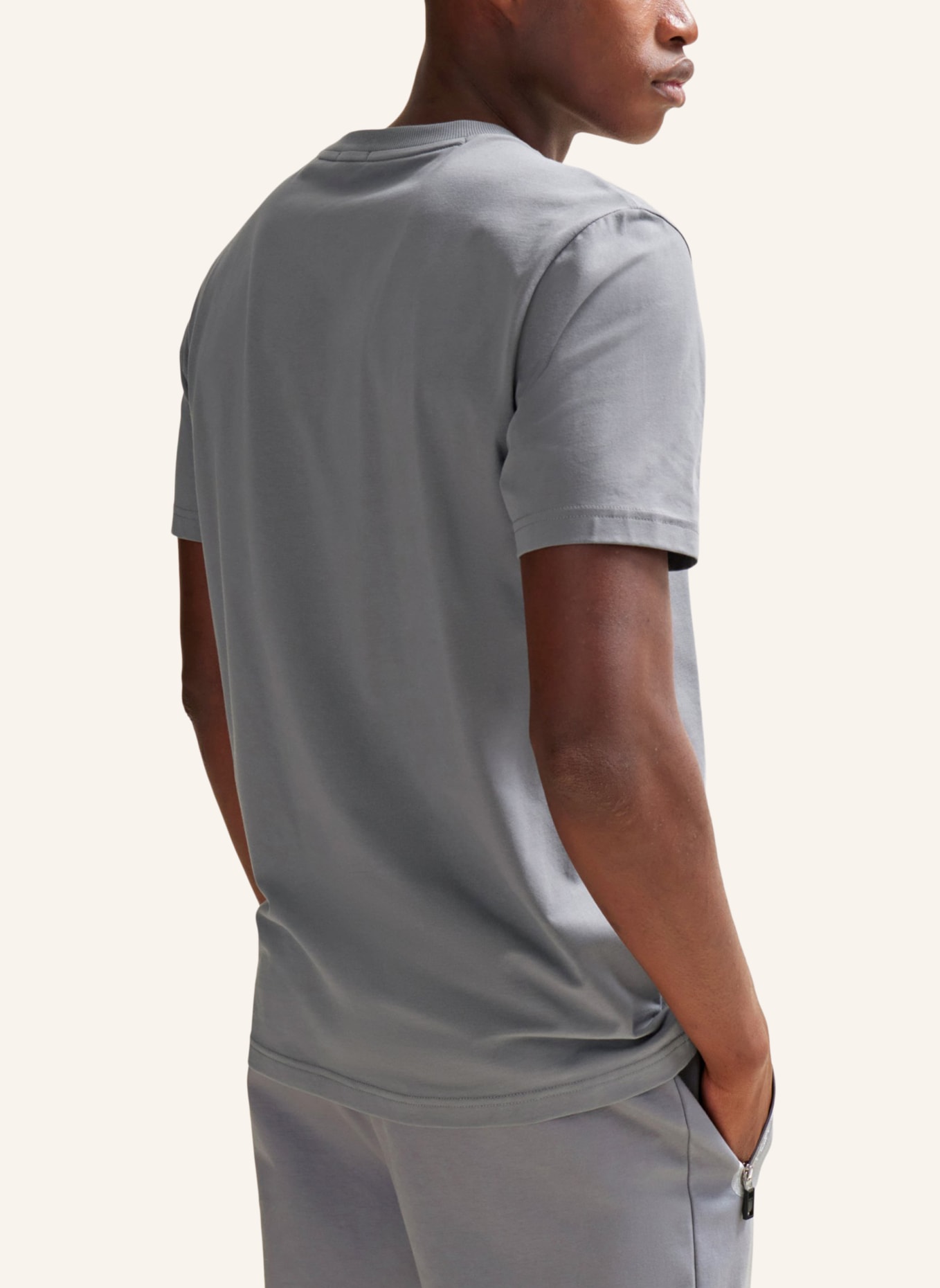 BOSS T-Shirt TEE 8 Regular Fit, Farbe: GRAU (Bild 2)