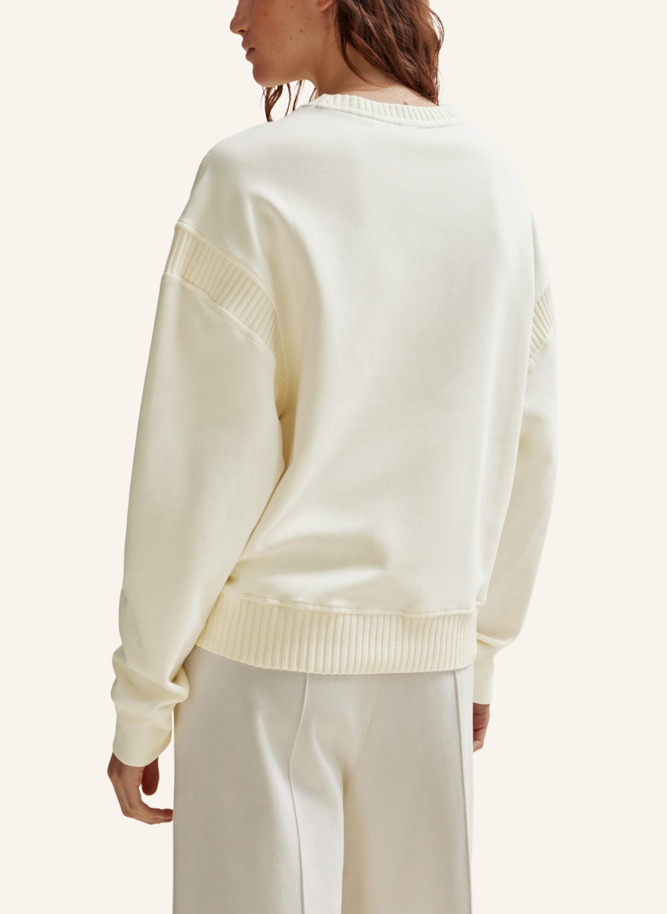 BOSS Sweatshirt EMAINA Relaxed Fit, Farbe: WEISS (Bild 2)