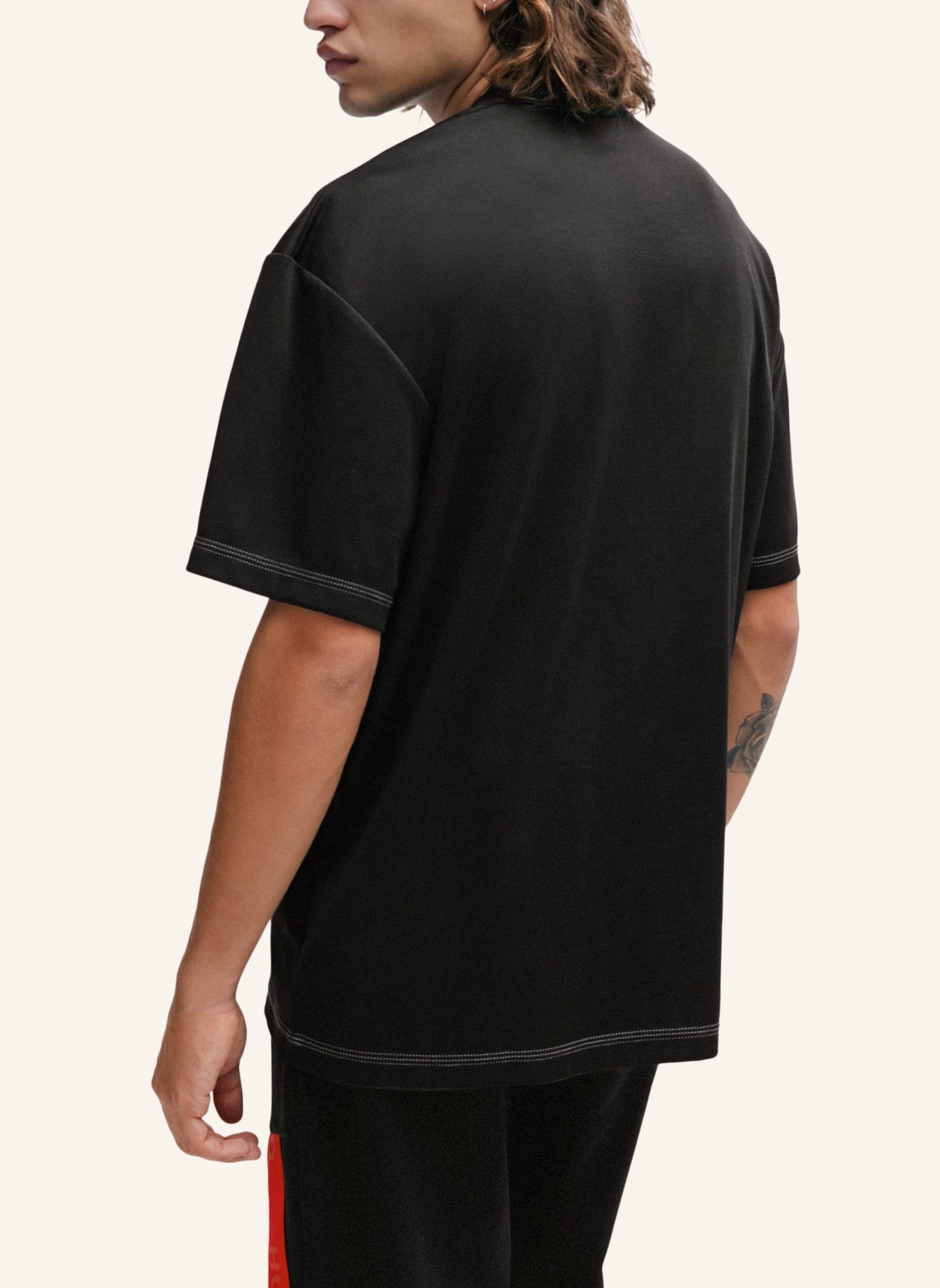 HUGO T-Shirt DECHILO Oversize Fit, Farbe: SCHWARZ (Bild 2)
