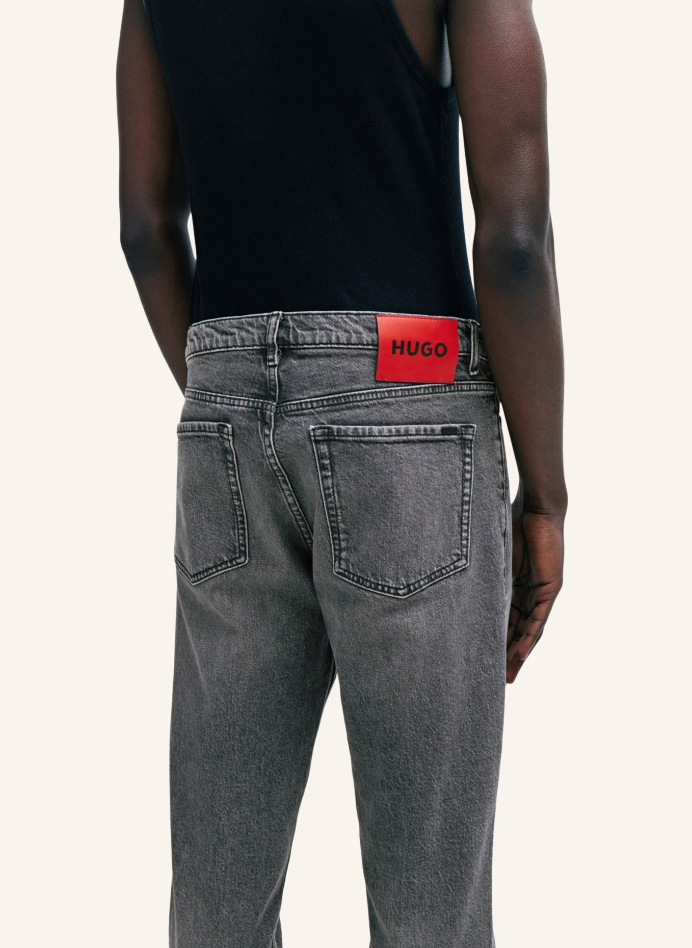 HUGO Jeans HUGO 634 Tapered Fit, Farbe: GRAU (Bild 4)