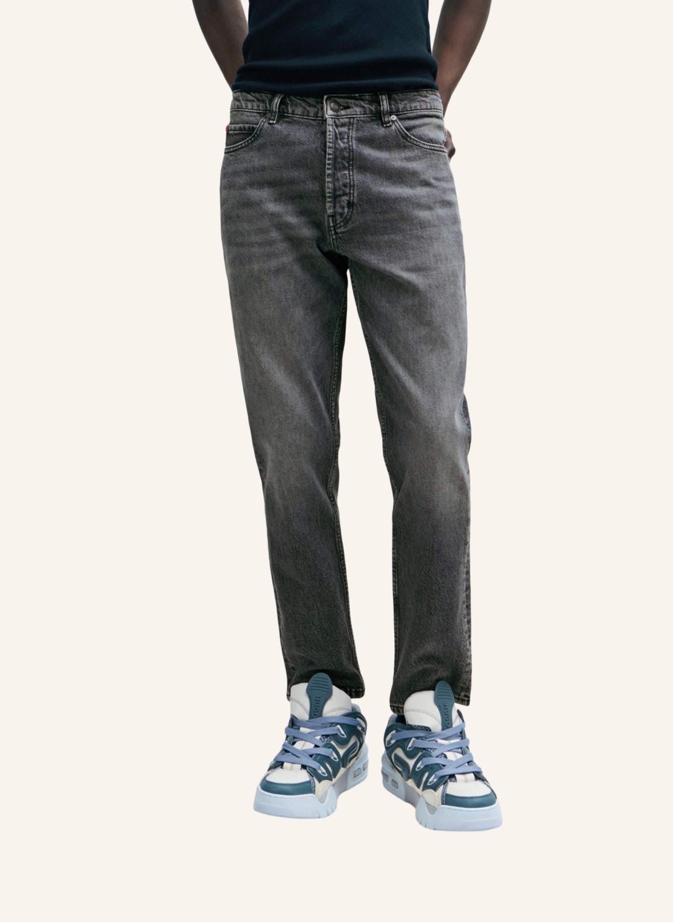 HUGO Jeans HUGO 634 Tapered Fit, Farbe: GRAU (Bild 5)