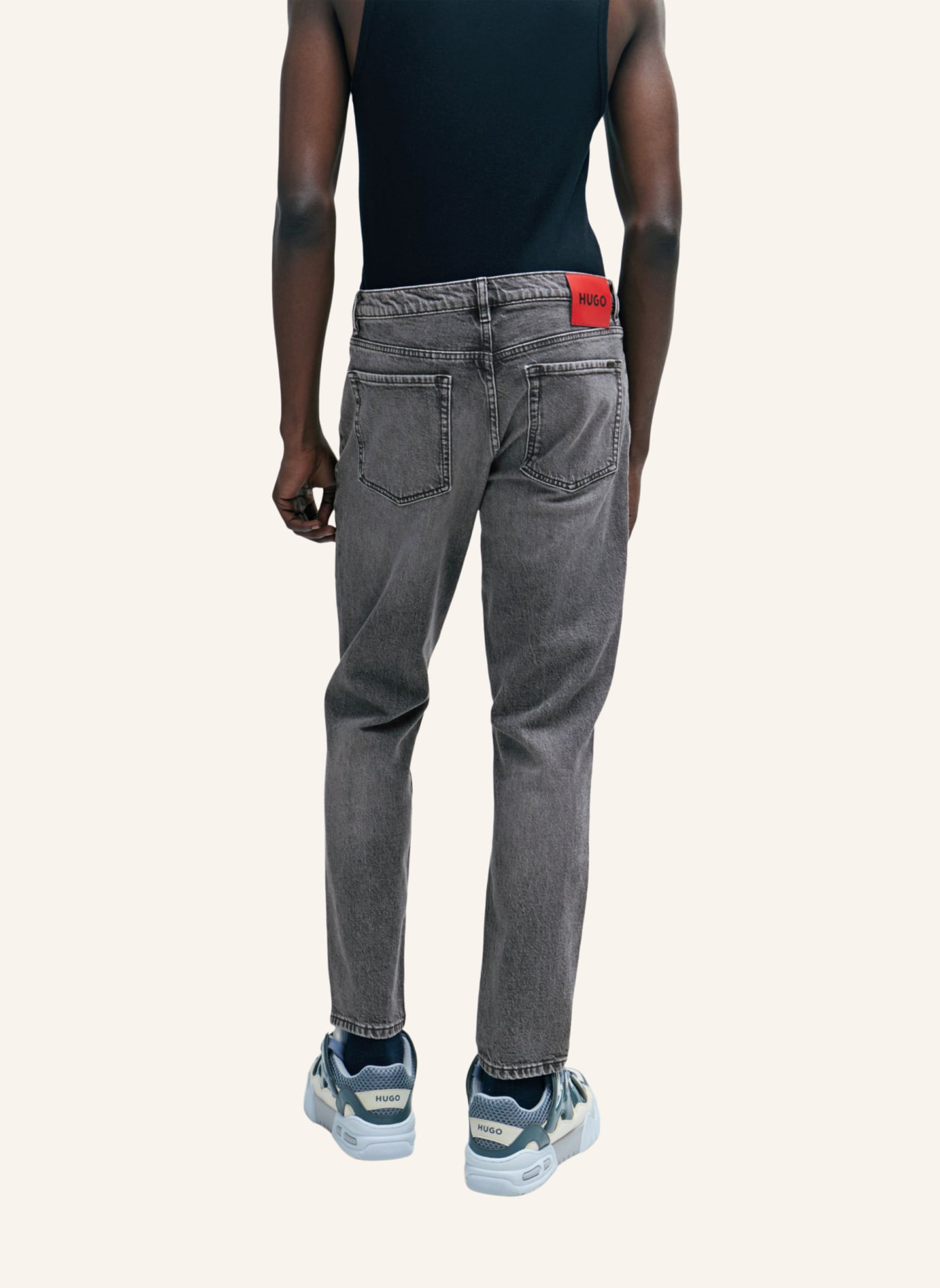 HUGO Jeans HUGO 634 Tapered Fit, Farbe: GRAU (Bild 3)