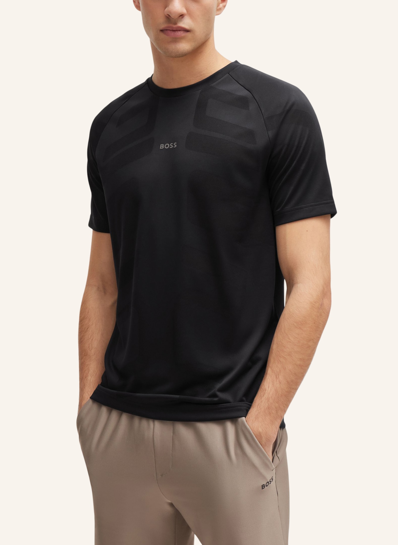 BOSS T-Shirt TARIQ 2 Regular Fit, Farbe: SCHWARZ (Bild 4)