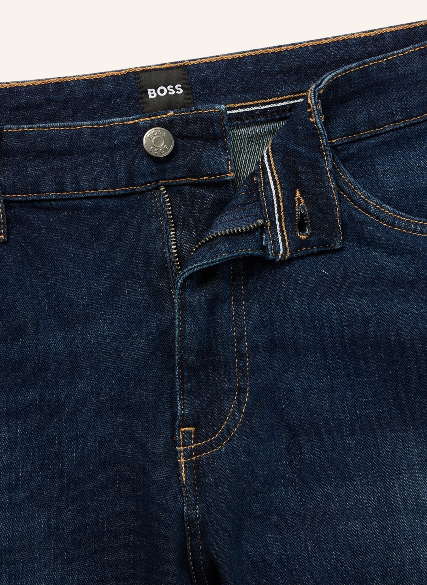 BOSS Jeans TABER Tapered Fit, Farbe: DUNKELBLAU (Bild 2)