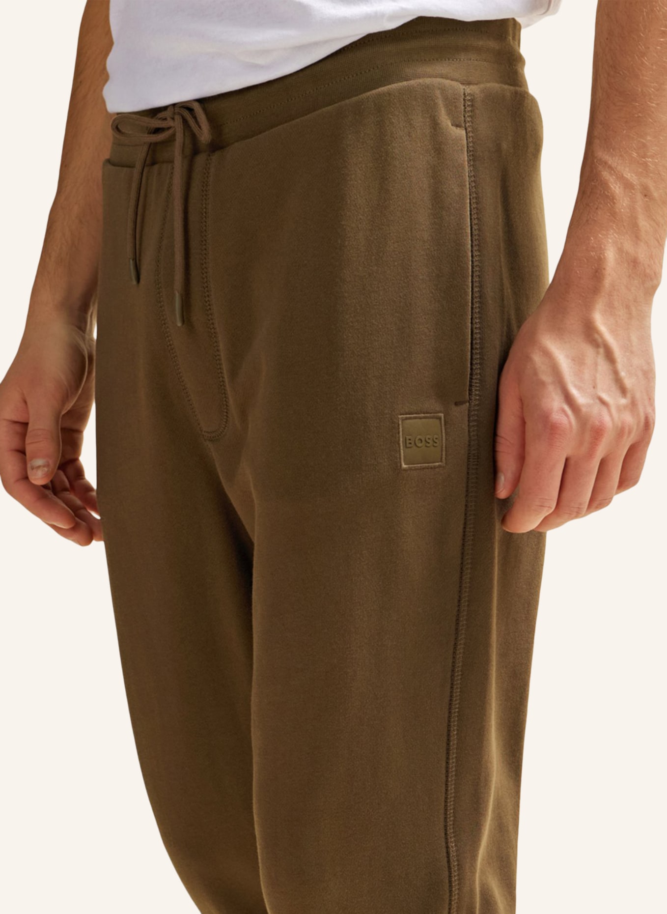 BOSS Casual Hose SESTART Regular Fit, Farbe: GRÜN/ BRAUN (Bild 4)