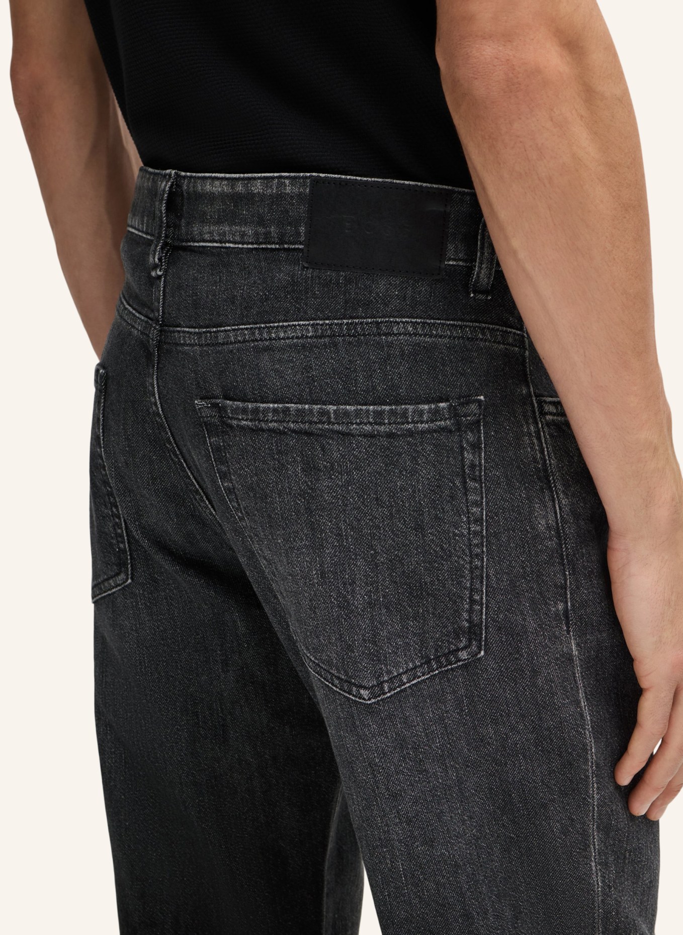 BOSS Jeans RE.MAINE BF Regular Fit, Farbe: GRAU (Bild 4)