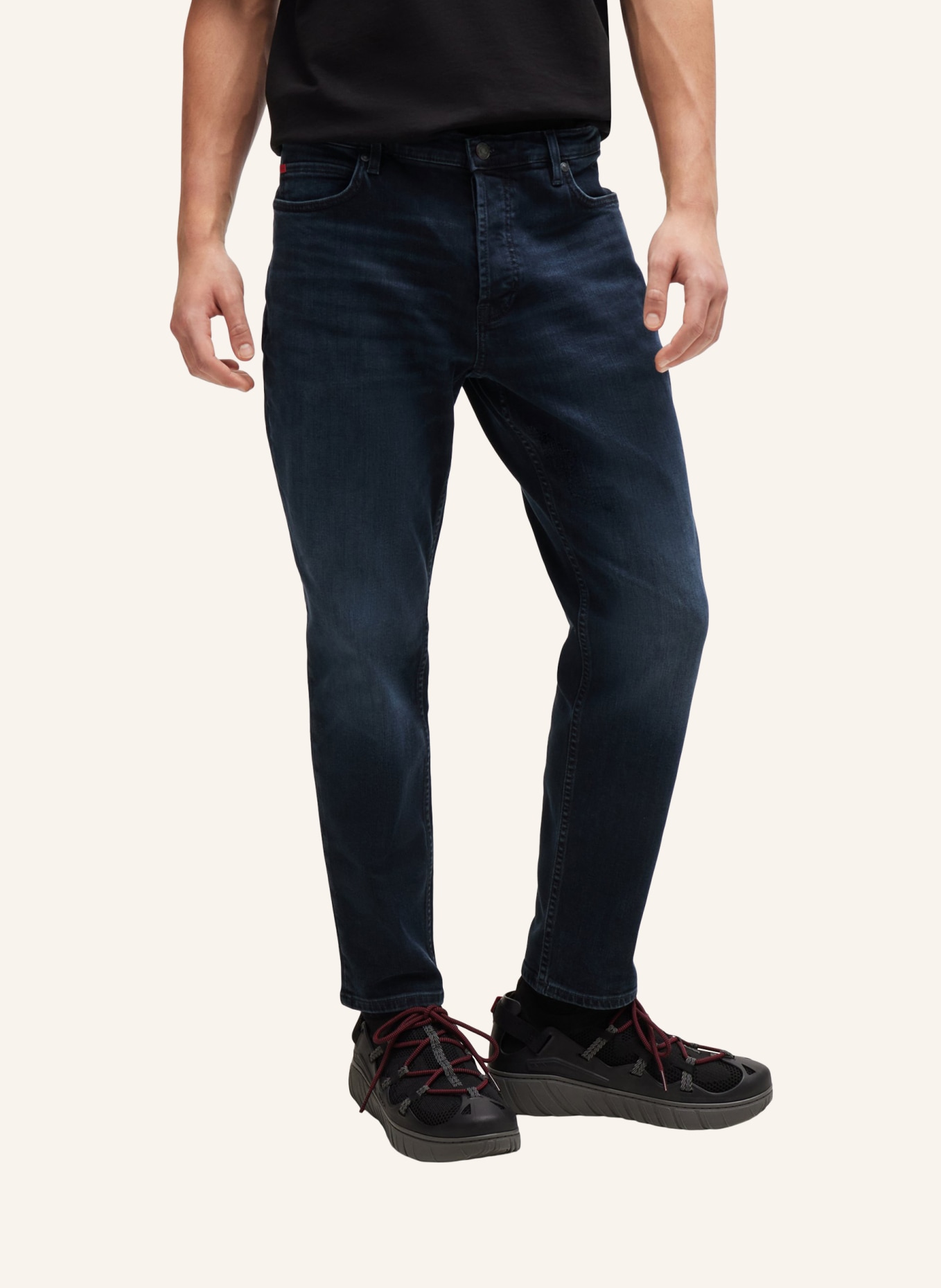HUGO Jeans HUGO 634 Tapered Fit, Farbe: DUNKELBLAU (Bild 5)