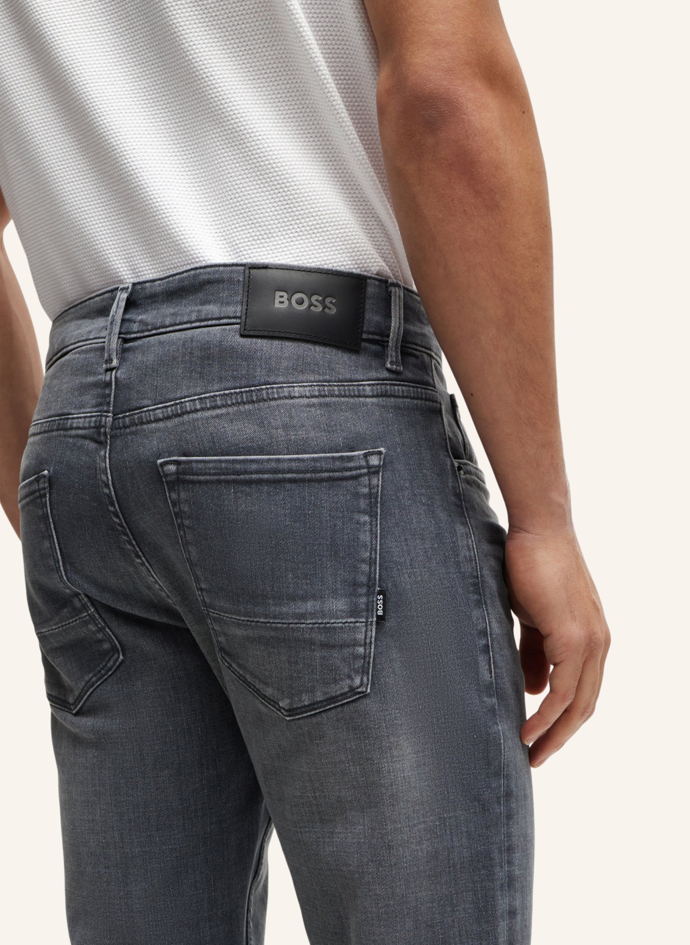 BOSS Jeans CHARLESTON4 Extra-Slim Fit, Farbe: GRAU (Bild 4)