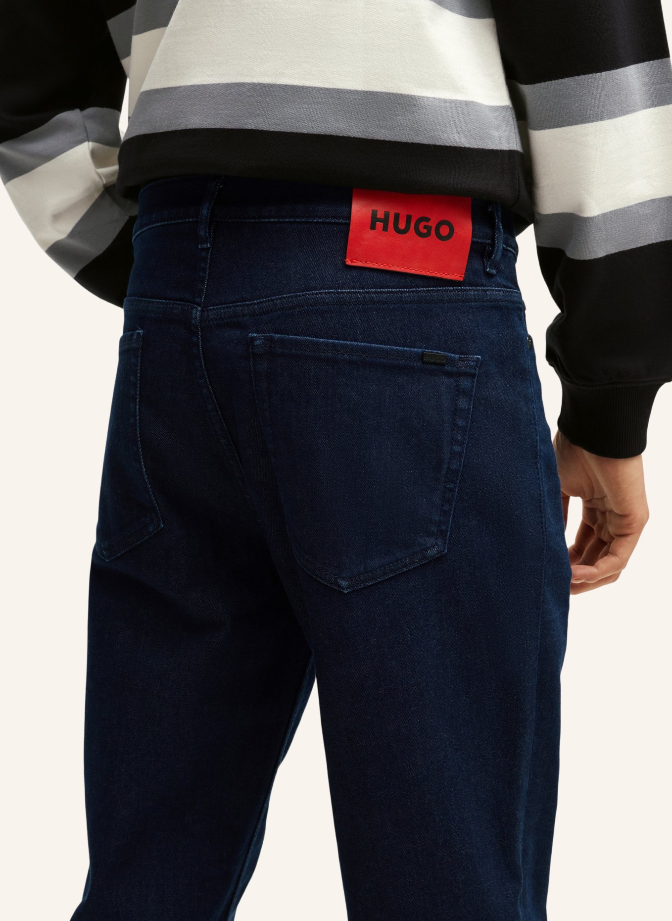 HUGO Jeans HUGO 634 Tapered Fit, Farbe: DUNKELBLAU (Bild 4)