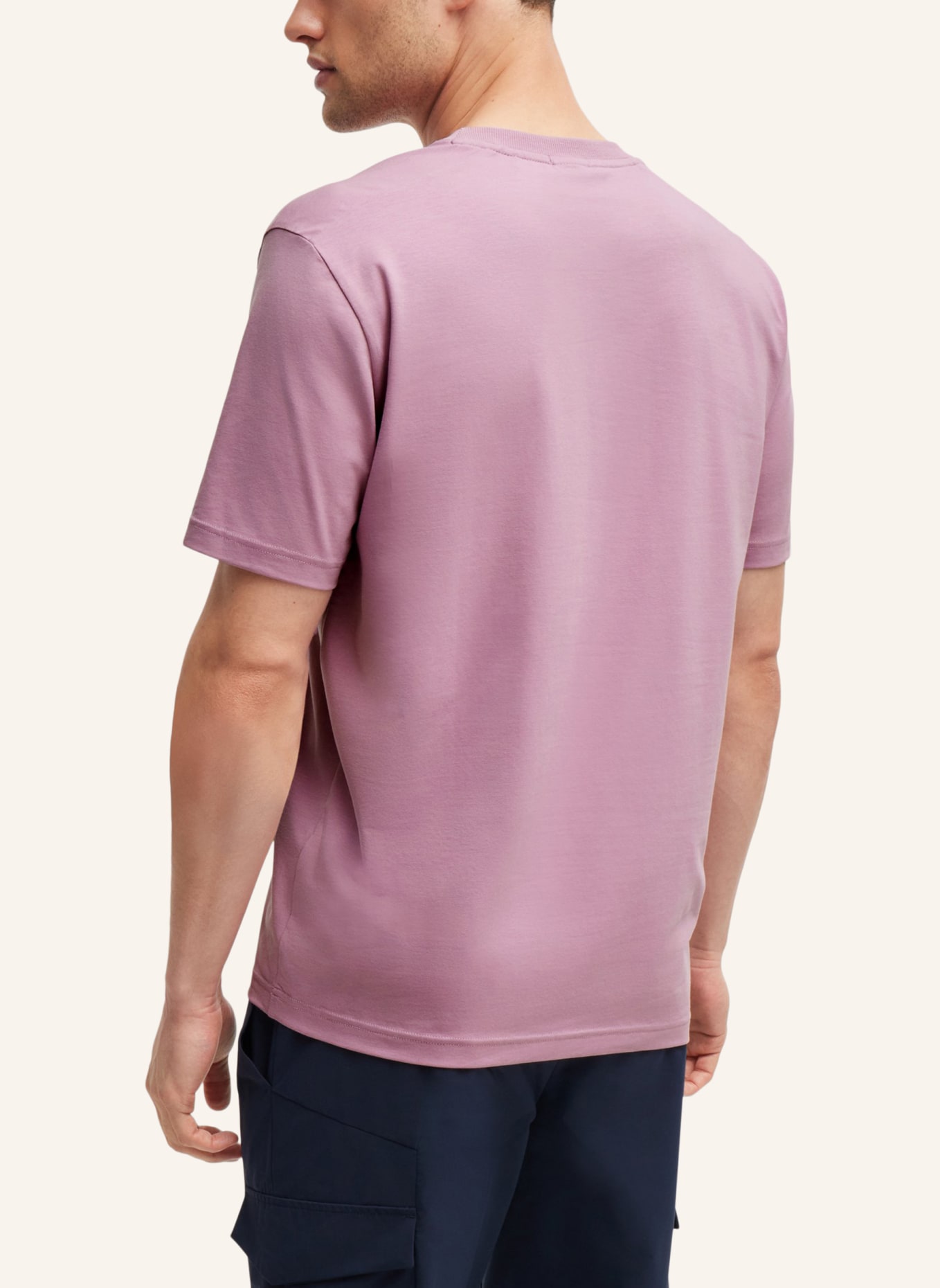 BOSS T-Shirt TEE TAPE Regular Fit, Farbe: LILA (Bild 2)