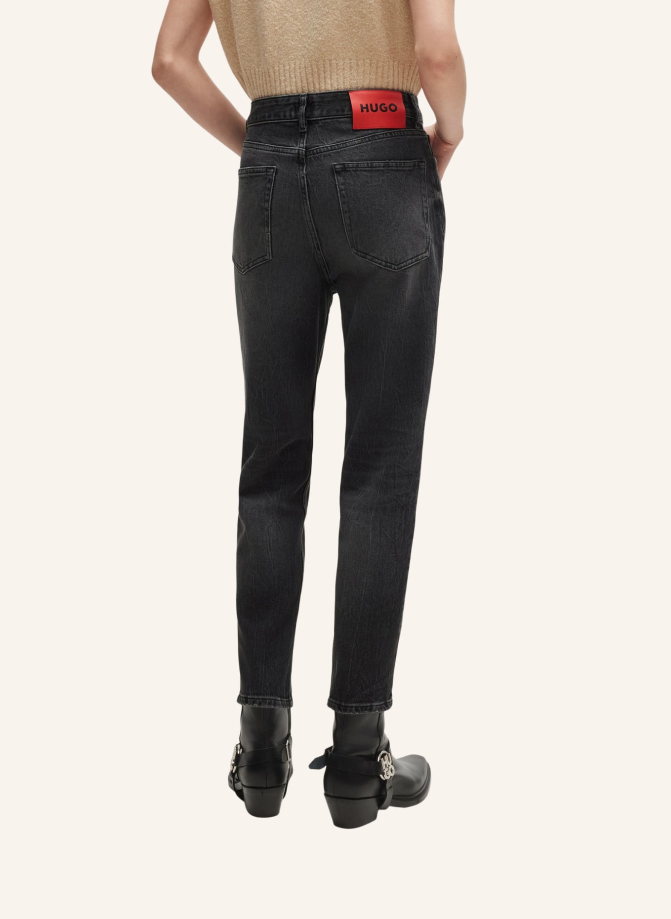 HUGO Jeans 938 Tapered Fit, Farbe: DUNKELGRAU (Bild 3)