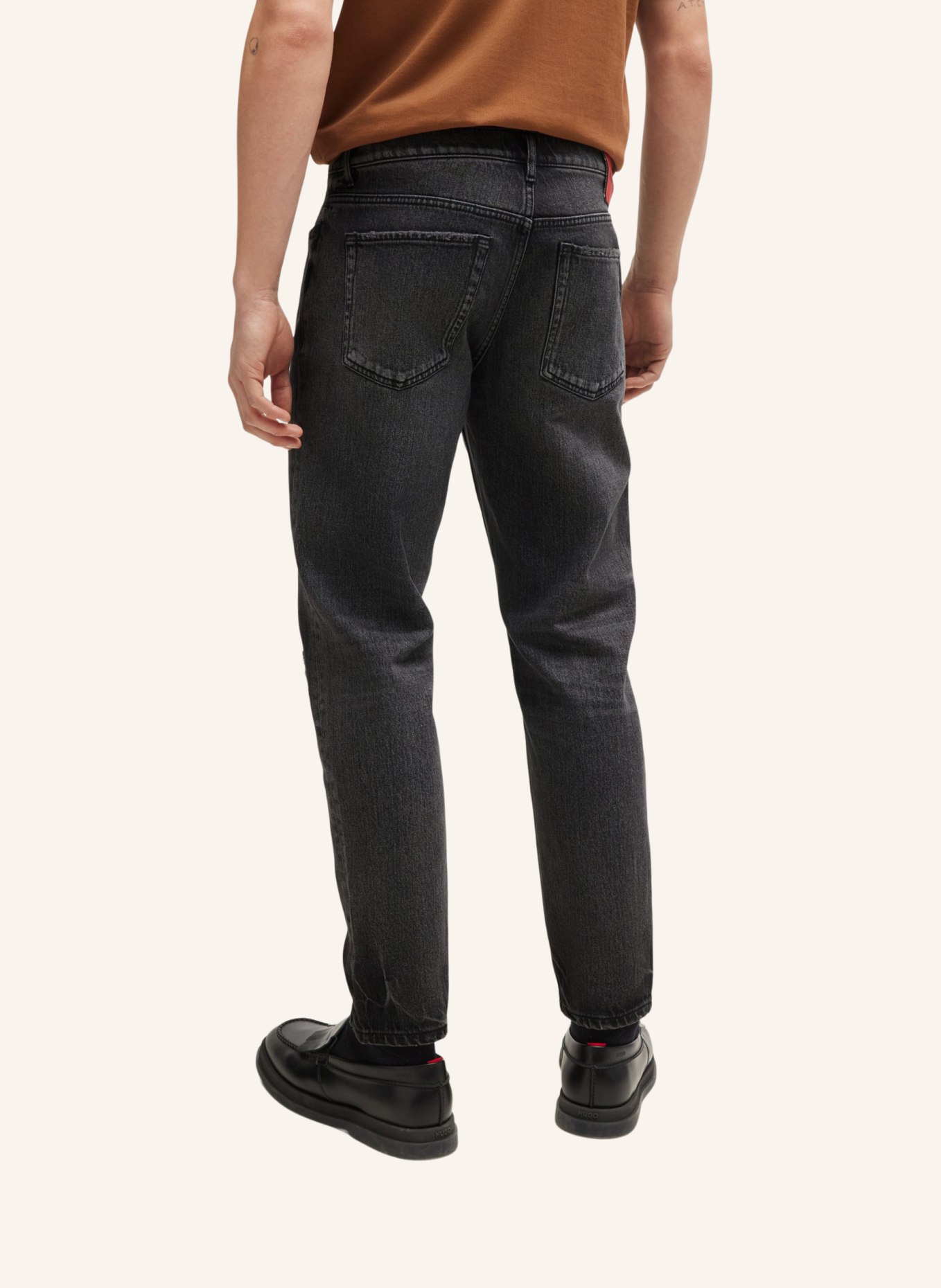 HUGO Jeans HUGO 634 Tapered Fit, Farbe: DUNKELGRAU (Bild 3)