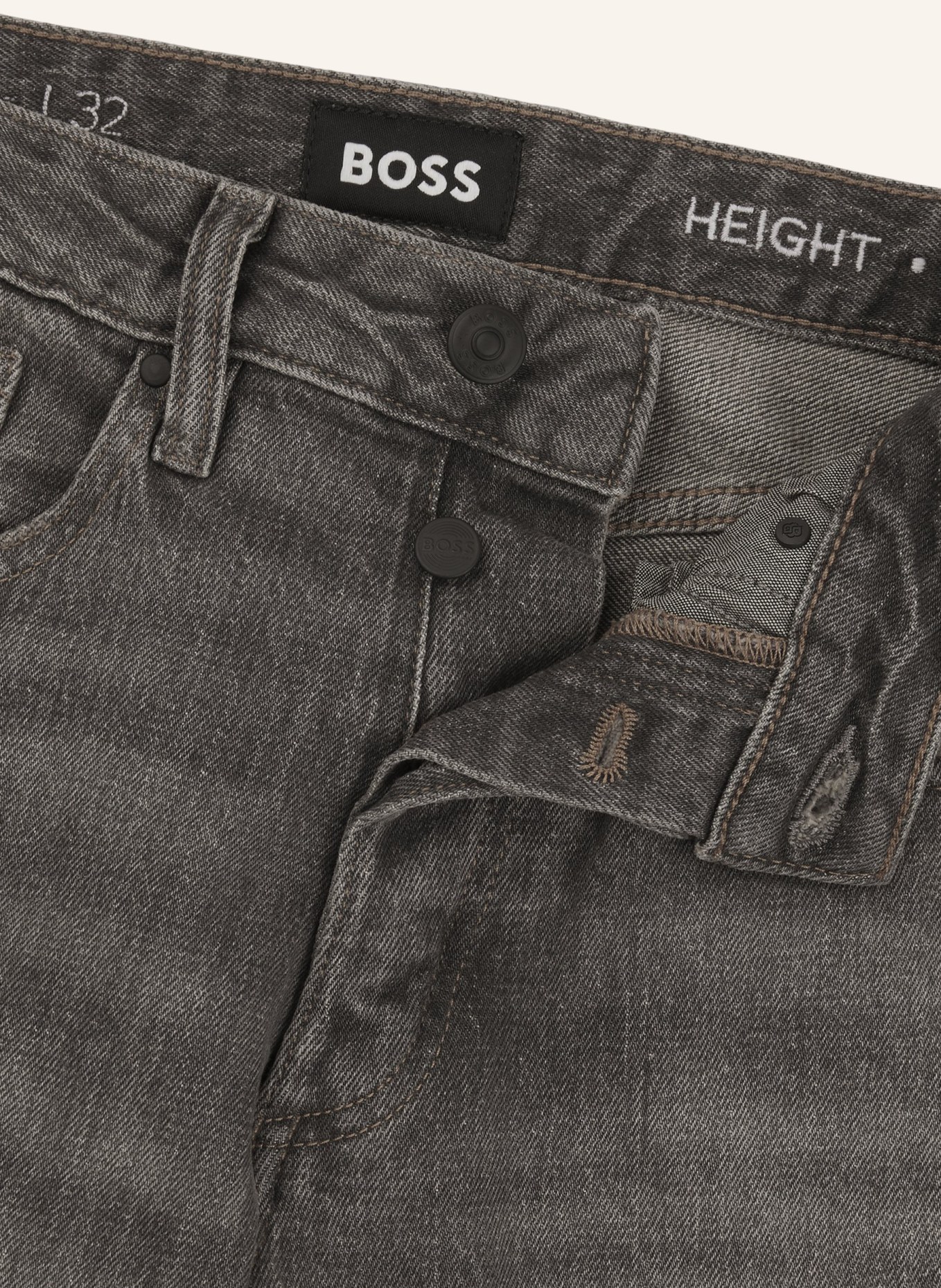 BOSS Jeans HEIGHT-CLASSIC JEAN Regular Fit, Farbe: SCHWARZ (Bild 2)