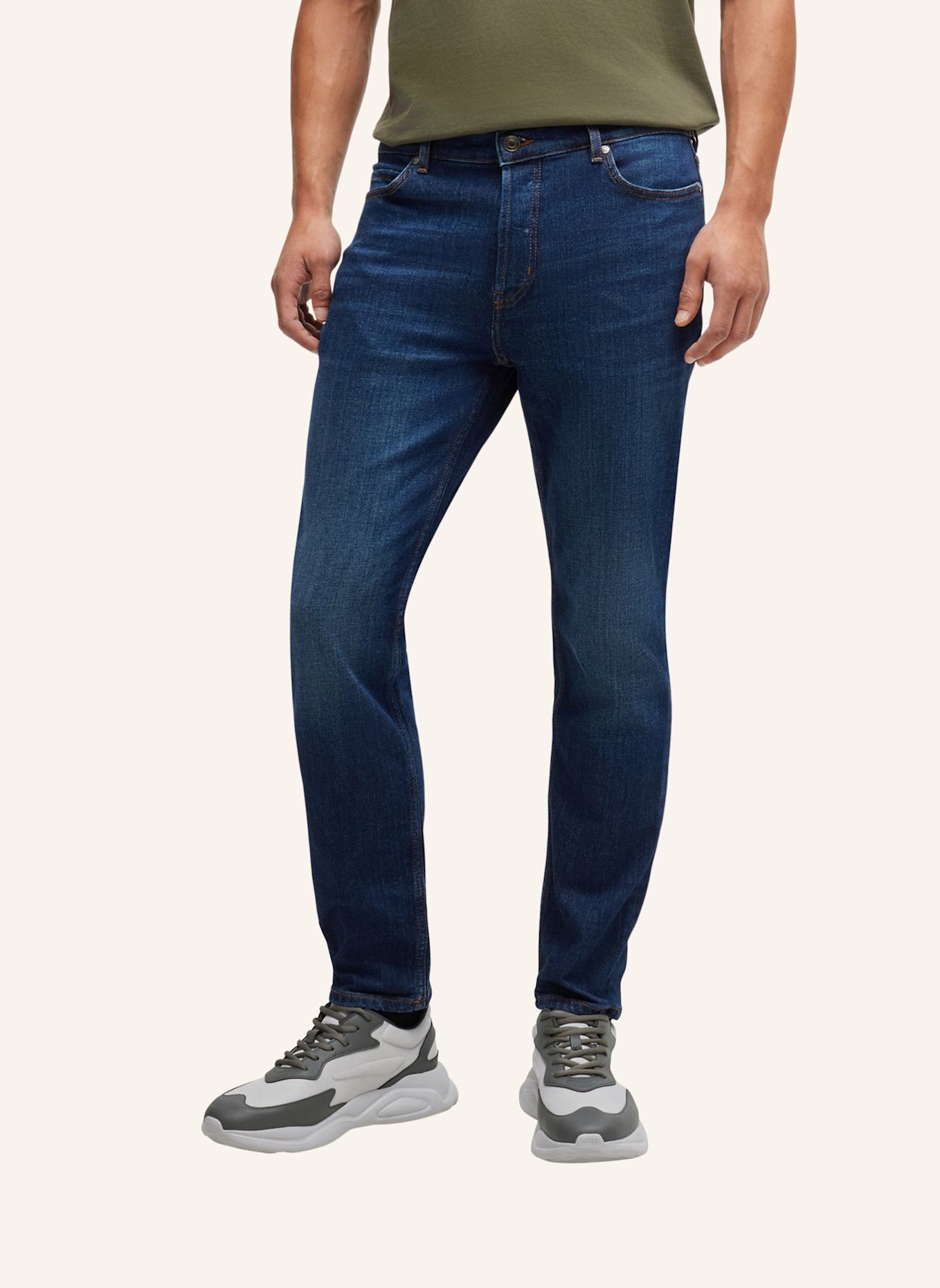 HUGO Jeans HUGO 634 Tapered Fit, Farbe: DUNKELBLAU (Bild 5)