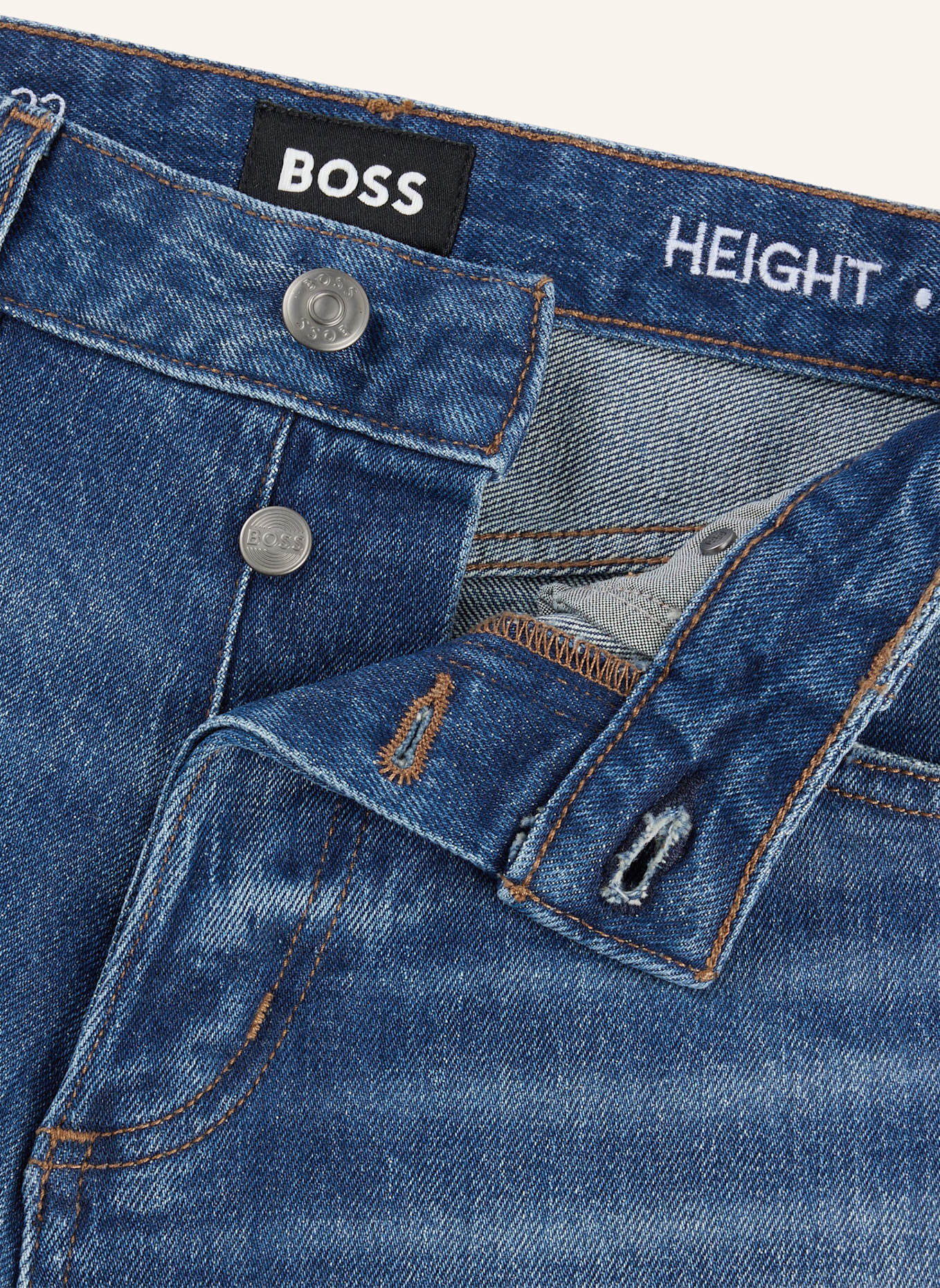 BOSS Jeans HEIGHT-CLASSIC JEAN, Farbe: BLAU (Bild 2)