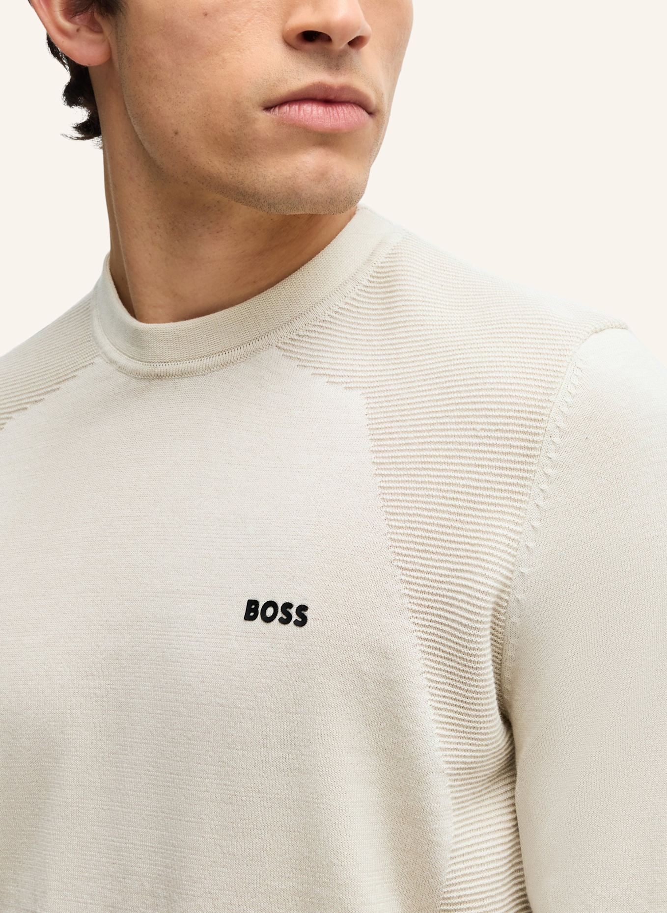 BOSS Pullover MOMENTUM_LITE_CN24 Regular Fit: BEIGE
