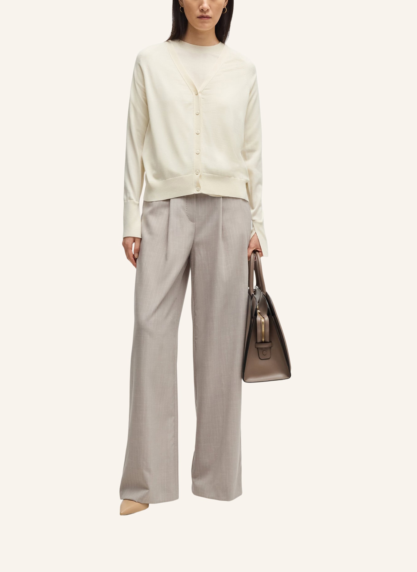 BOSS Strickjacke FLARIMENA Relaxed Fit: WEISS