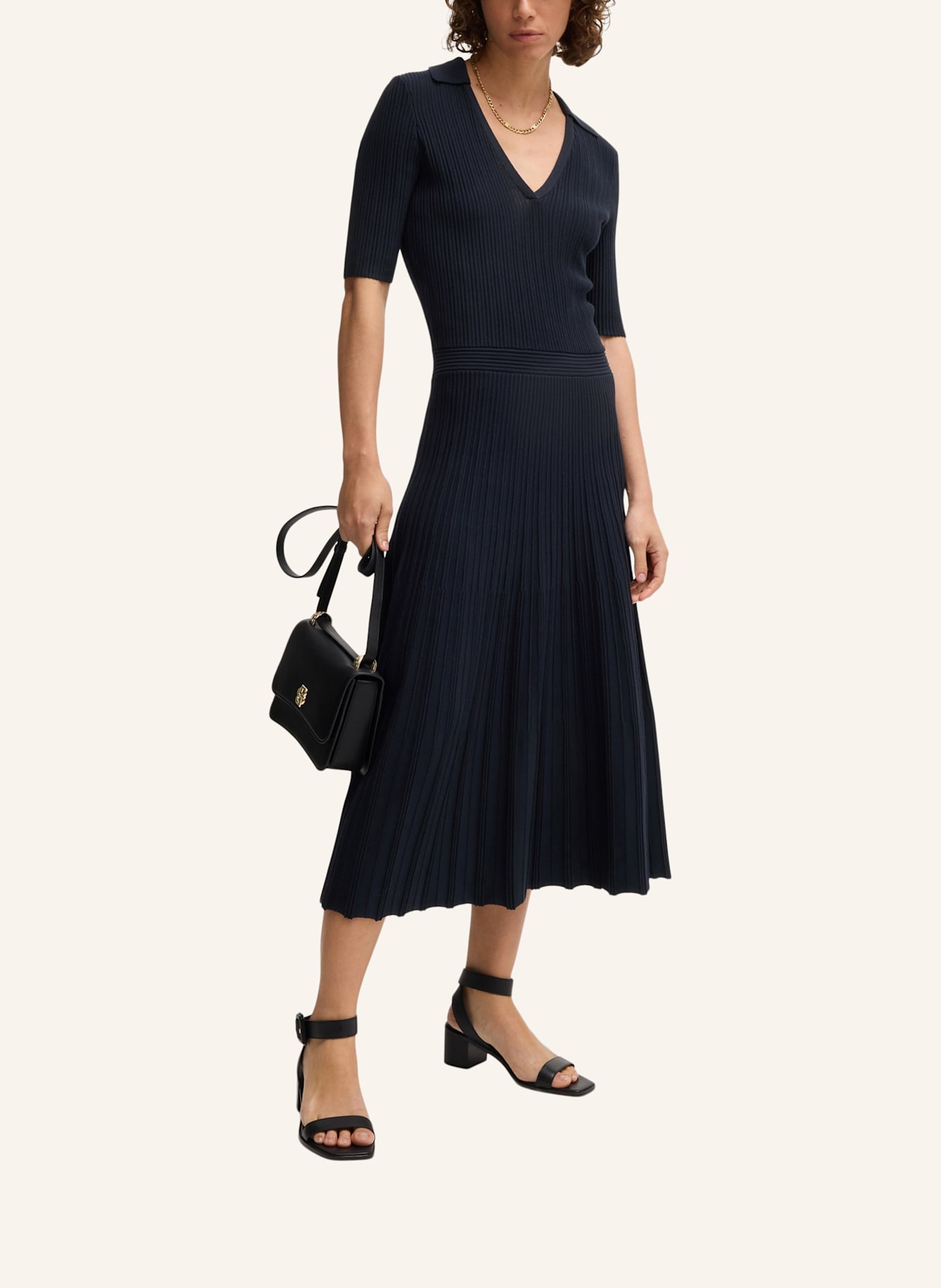 BOSS Gestricktes Kleid FRACIE Regular Fit: DUNKELBLAU