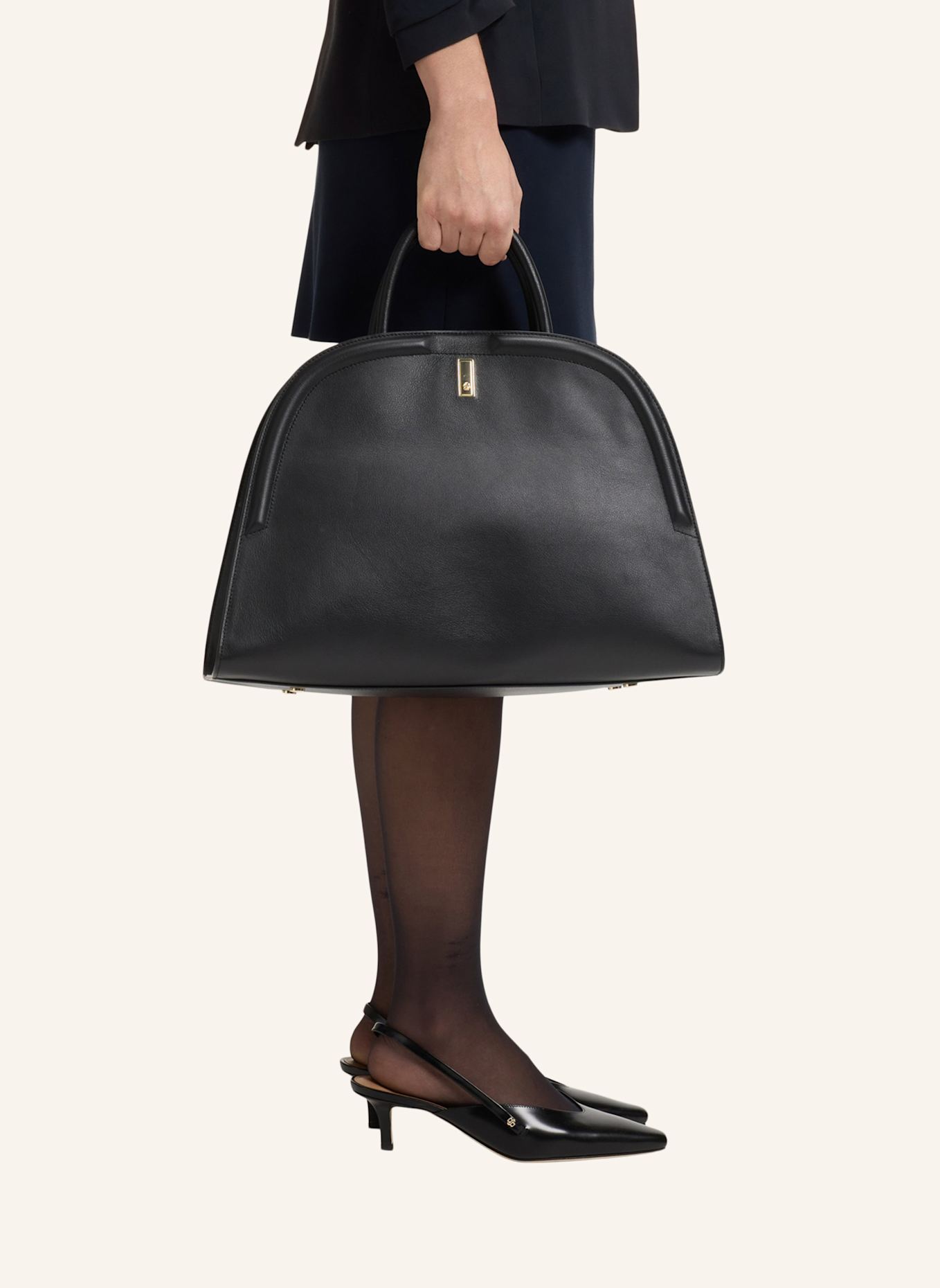 BOSS Tragetasche ARIELL BUSINTOTE N M: SCHWARZ