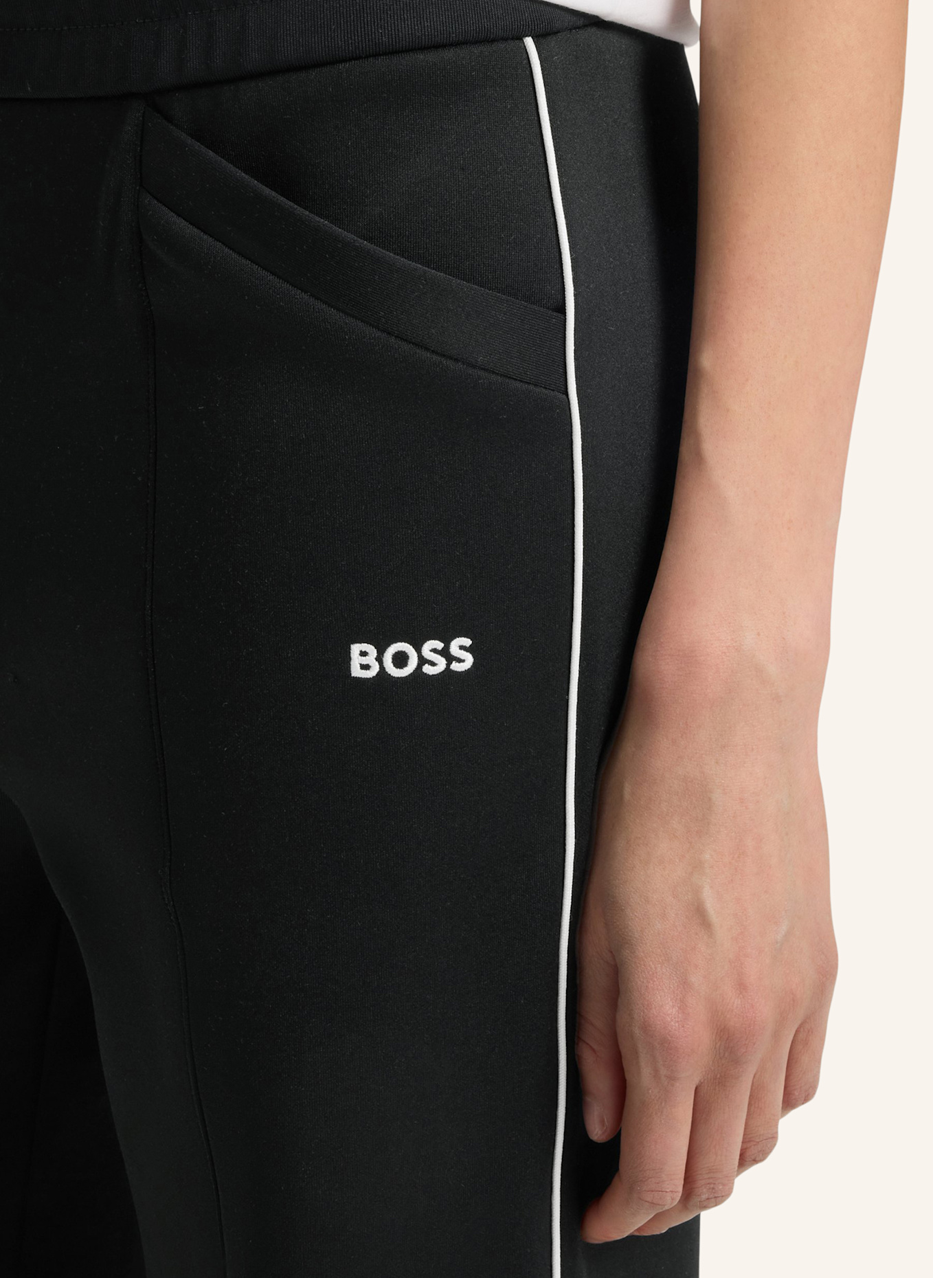 BOSS Casual Hose ERINA Straight Fit: SCHWARZ