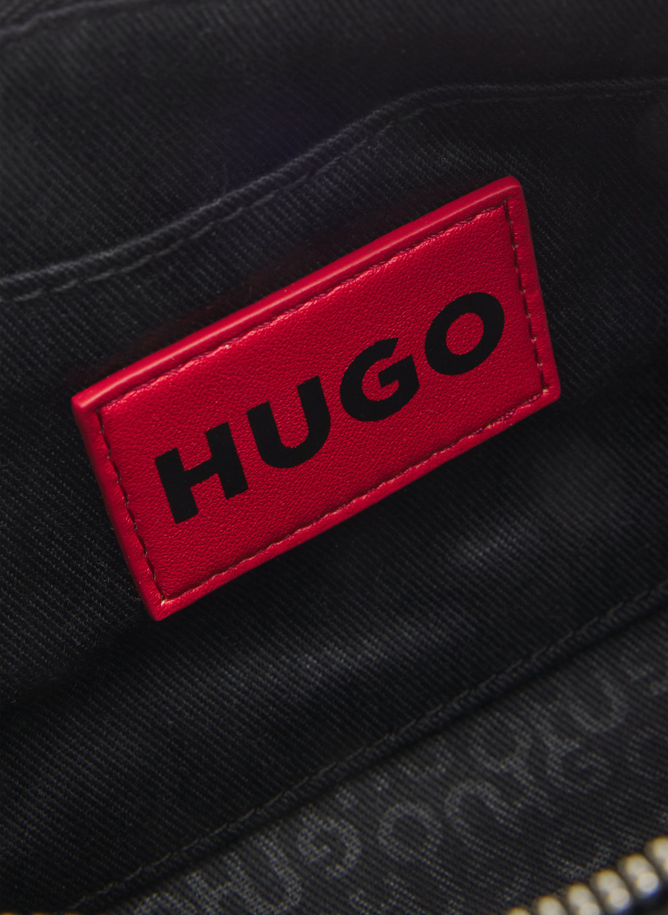 HUGO Umhängetasche CHRIS 2.0 MA_HOBO: SCHWARZ