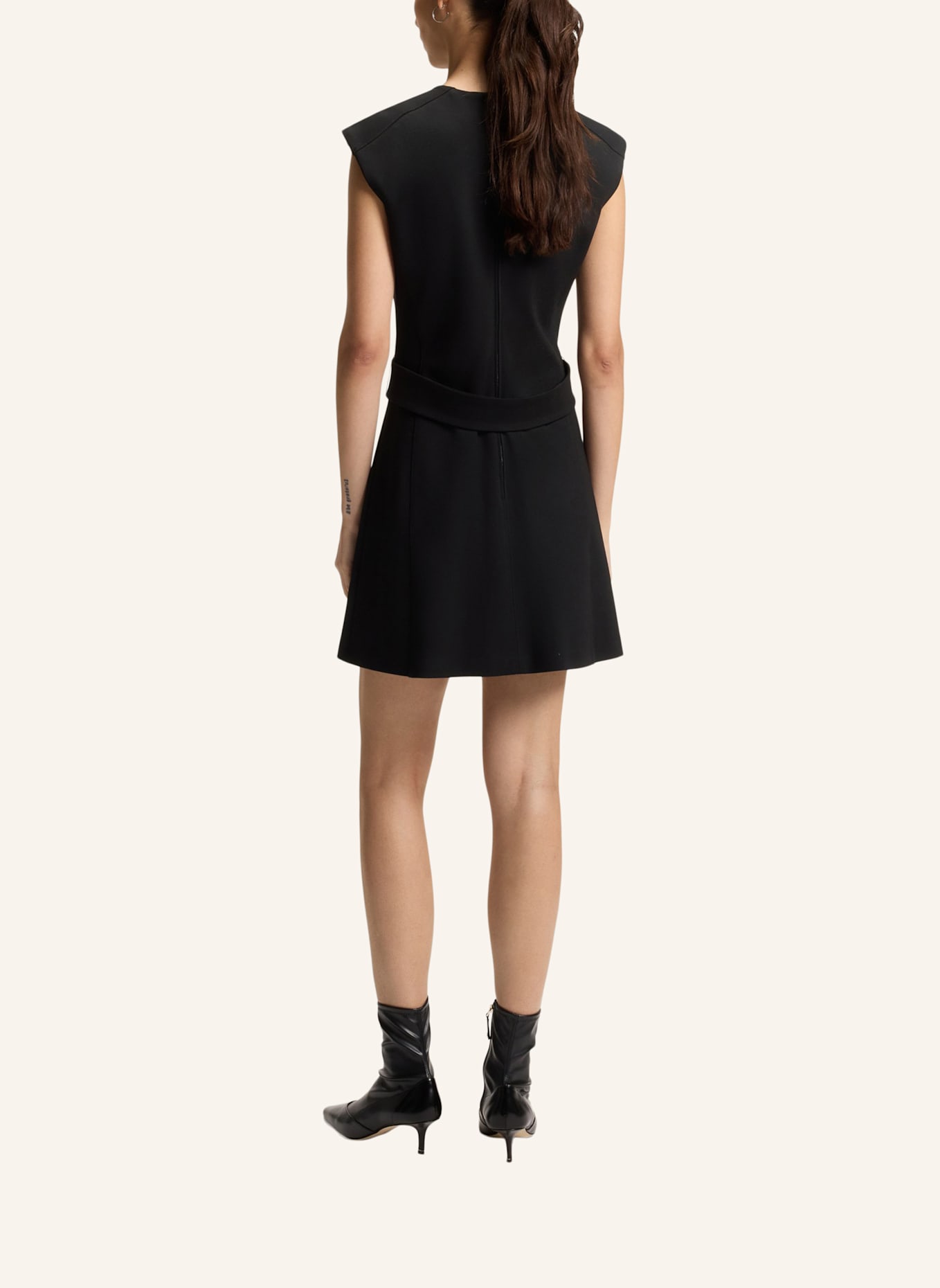 BOSS Business Kleid DRUMIA Regular Fit: SCHWARZ