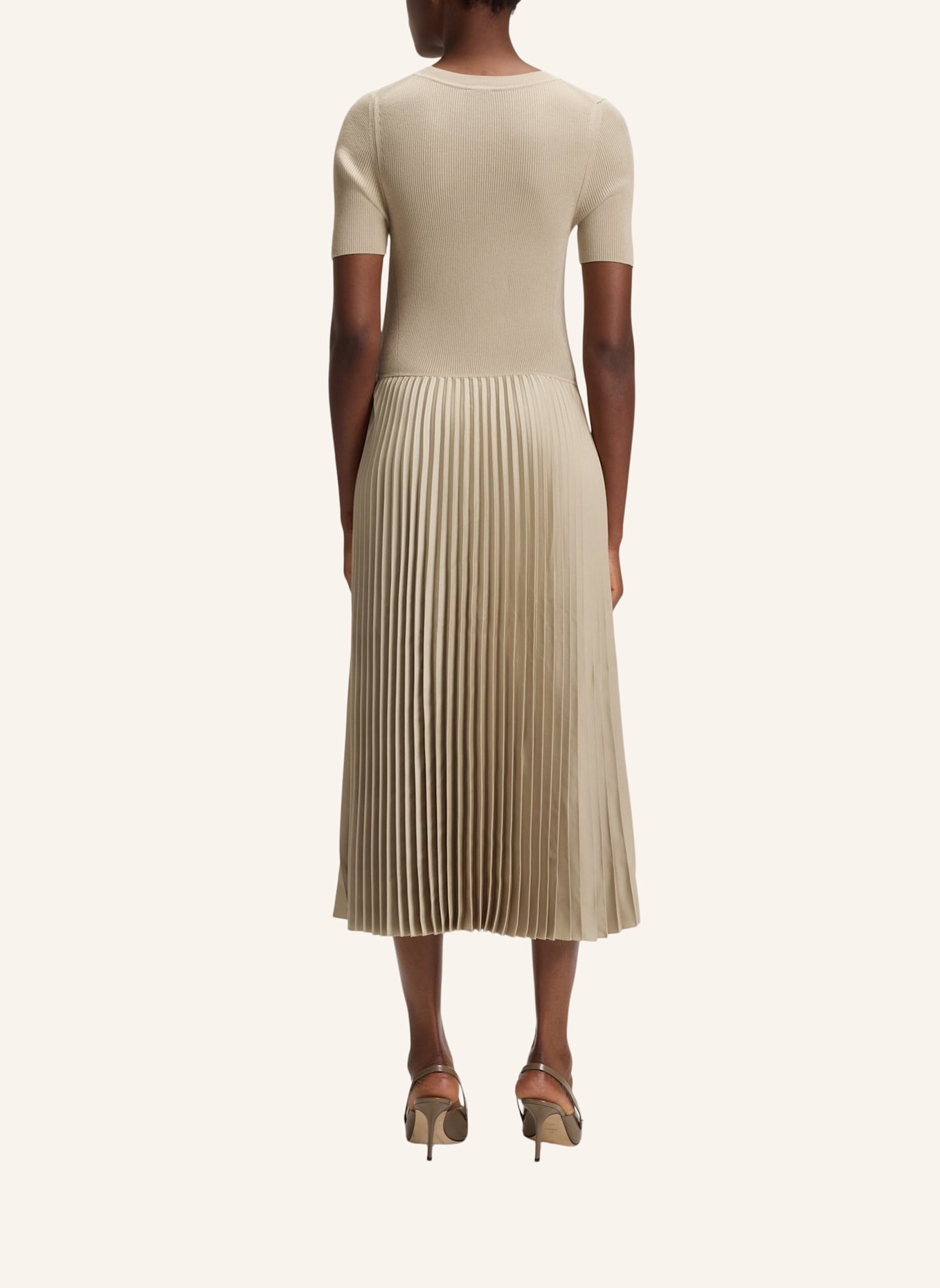 BOSS Gestricktes Kleid FADRIDI: BEIGE