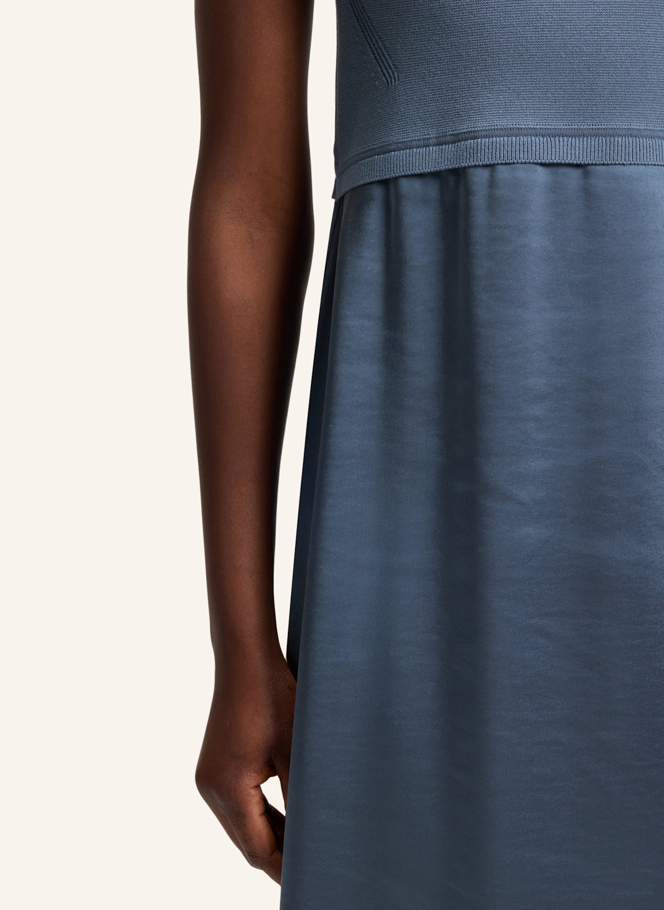 BOSS Gestricktes Kleid FERDOLINI Regular Fit: BLAU
