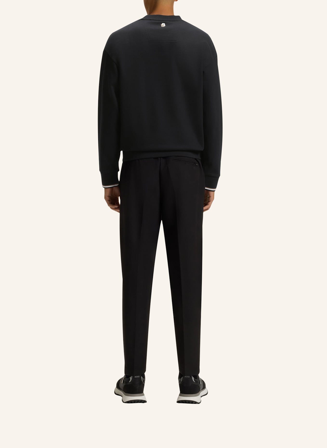 BOSS Sweatshirt CREW BOSS OPEN 25 Relaxed Fit: SCHWARZ