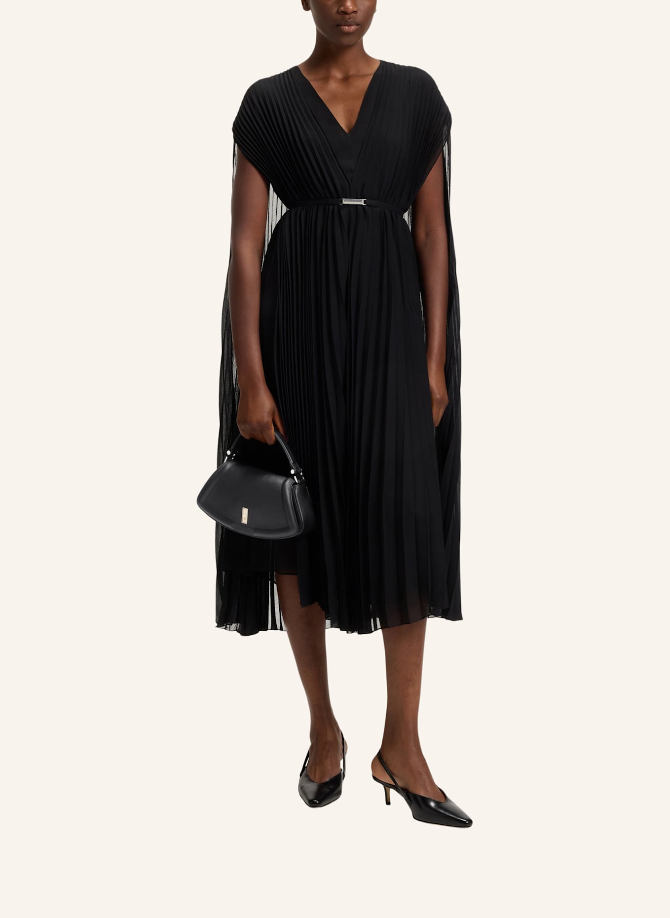 BOSS Umhängetasche ARIELL M SHOUD.BAG M: SCHWARZ