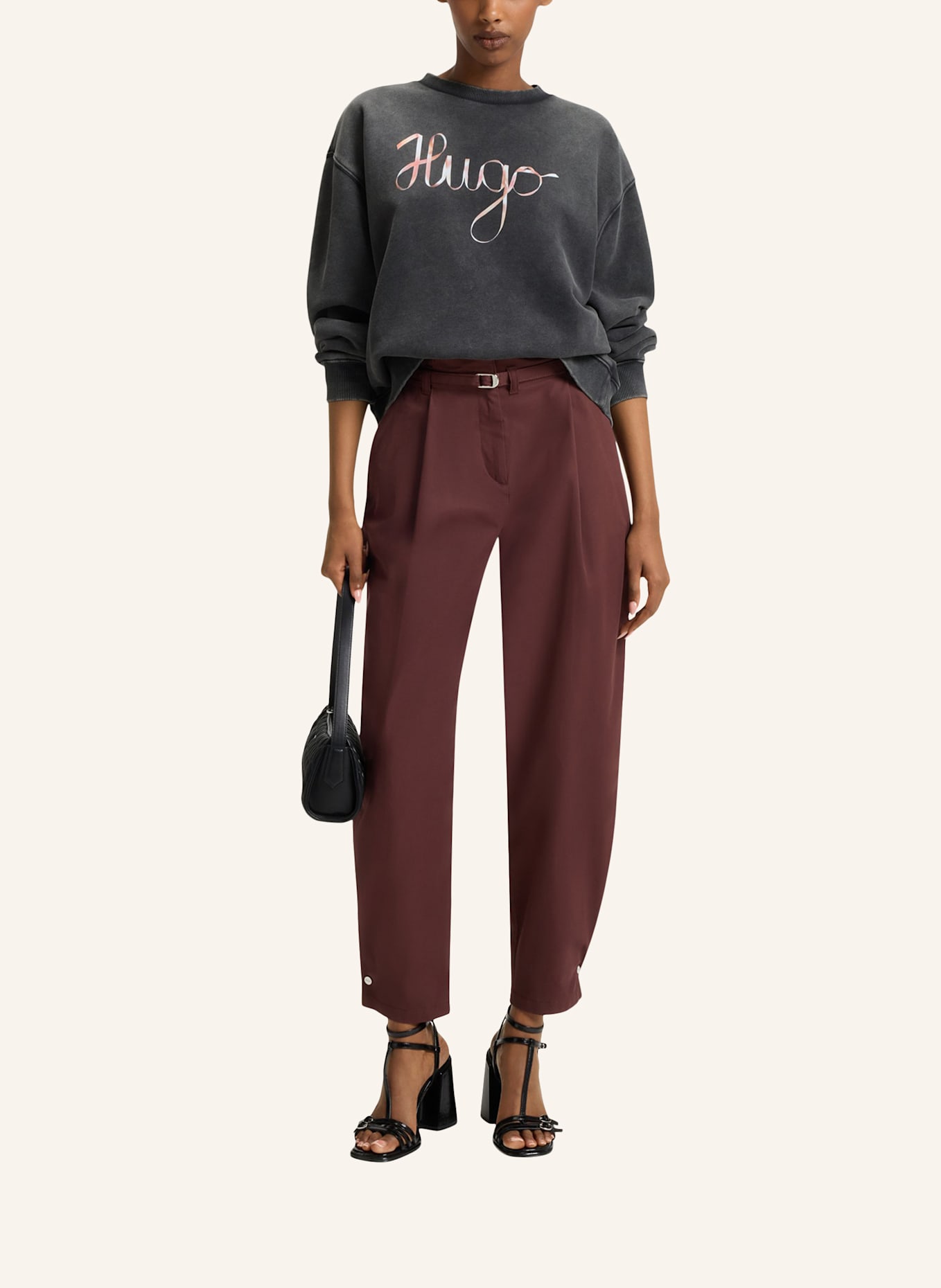 HUGO Sweatshirt DEROXINA_4 Oversize Fit: SCHWARZ