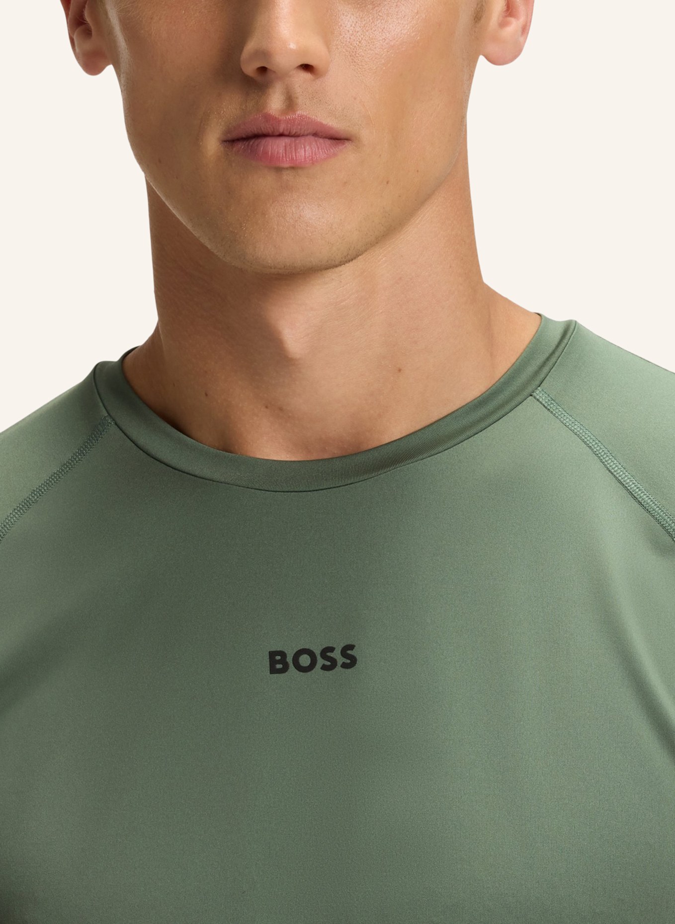 BOSS T-Shirt ACTIVE: GRÜN