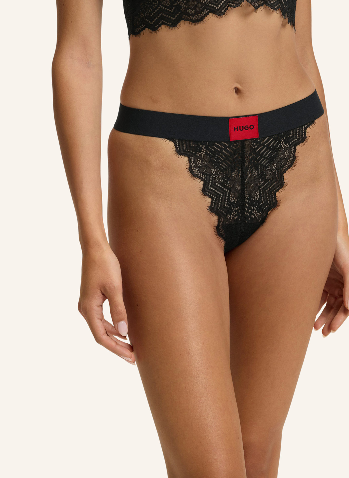 HUGO Slip STRING RL LACE: SCHWARZ