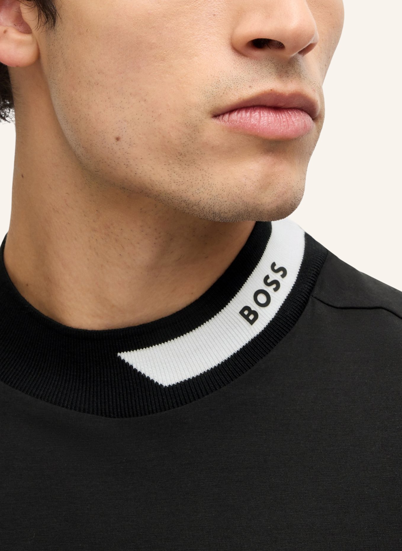 BOSS T-Shirt TOCK_IN Regular Fit: SCHWARZ