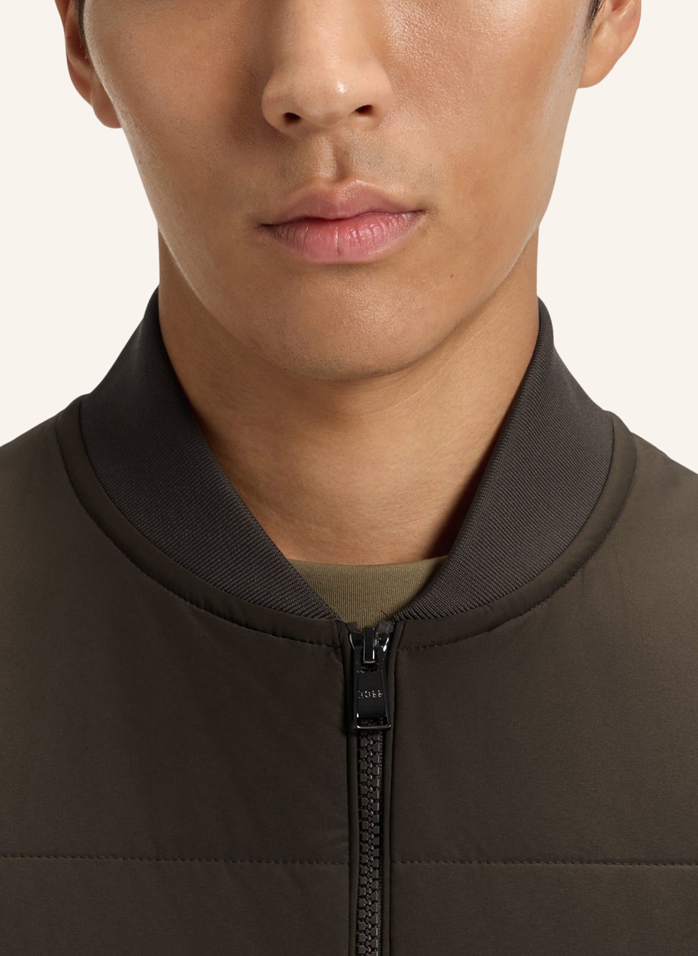 BOSS Jacke SKILES im Materialmix: HELLGRÜN