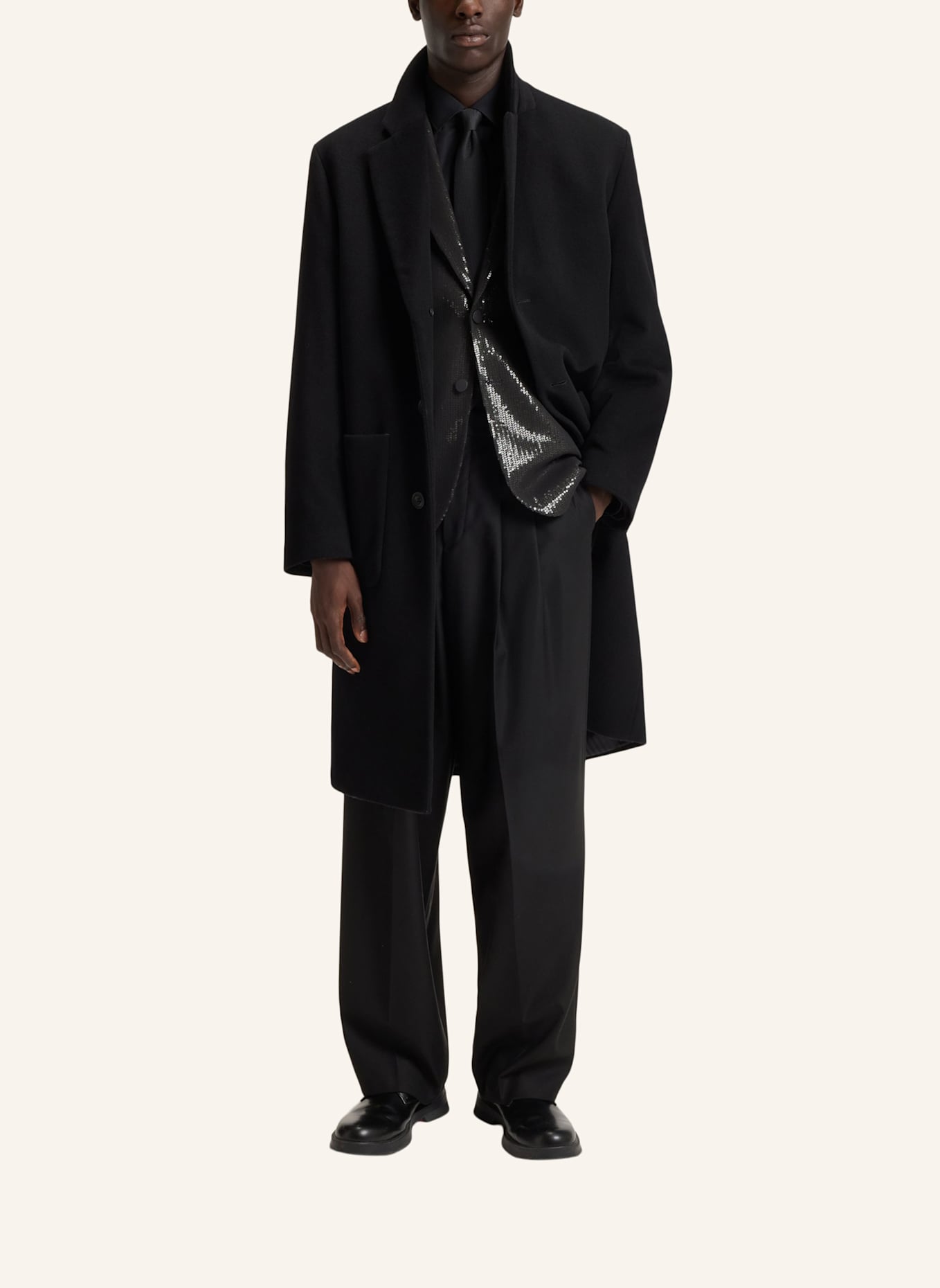 HUGO Casual Mantel MAZORO2542 Regular Fit: SCHWARZ