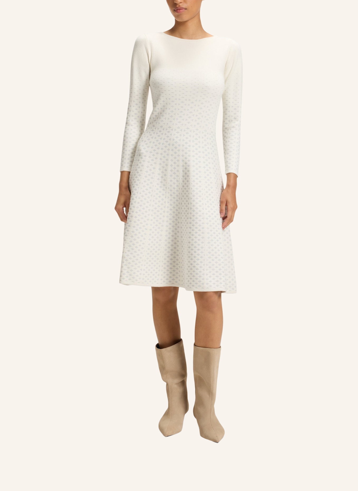 BOSS Gestricktes Kleid C_FAMME_1 Regular Fit: WEISS