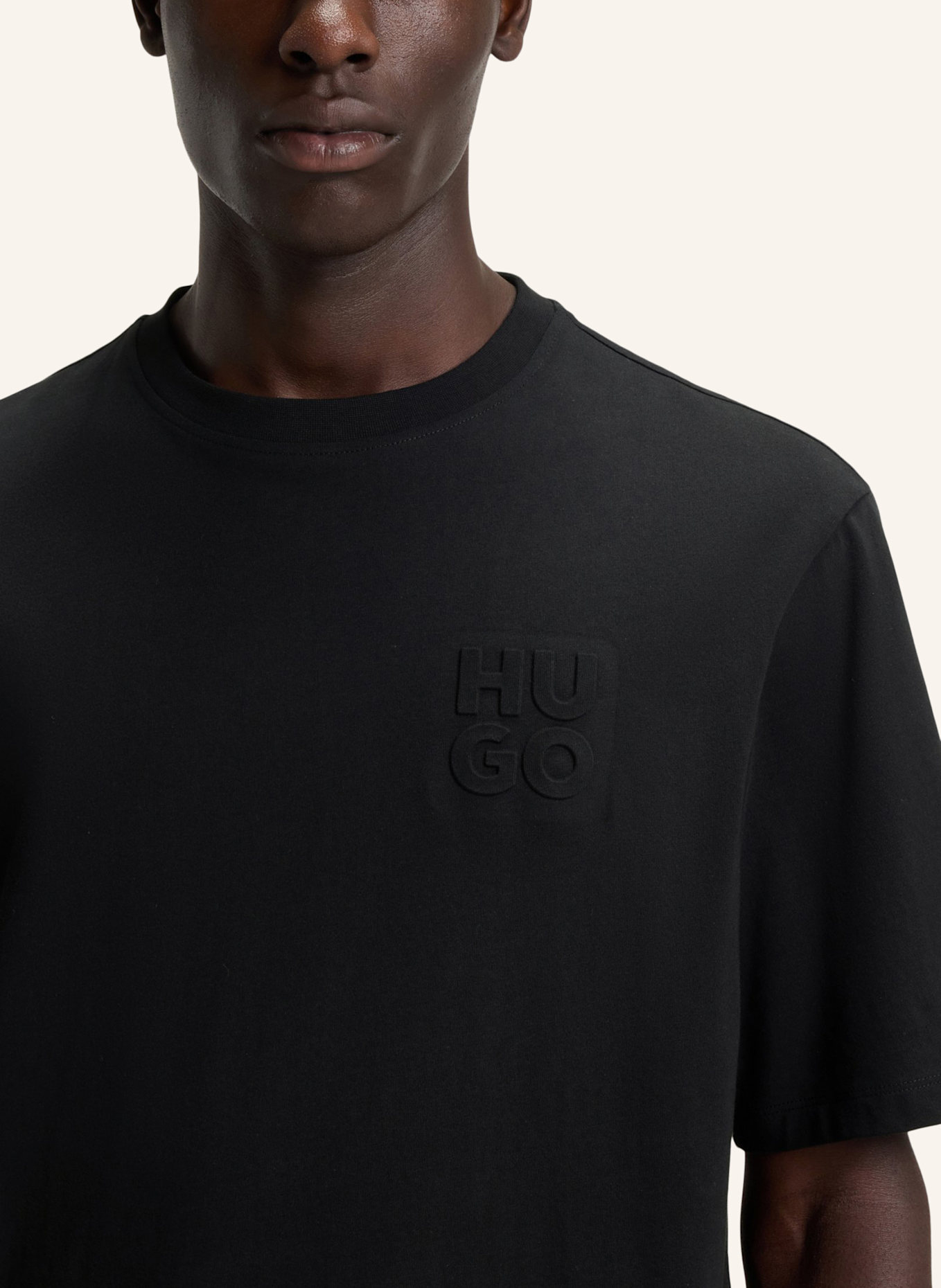 HUGO T-Shirt DLEEK_IN Relaxed Fit: SCHWARZ