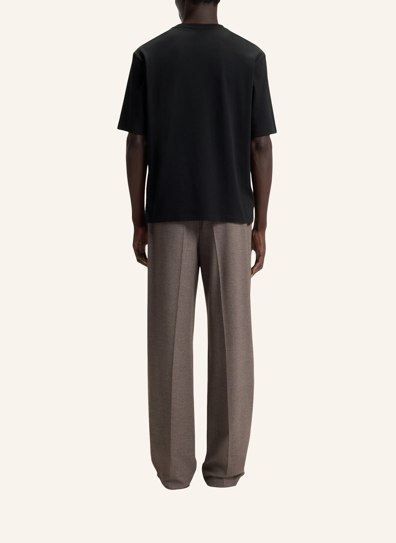 HUGO T-Shirt DLEEK_IN Relaxed Fit: SCHWARZ