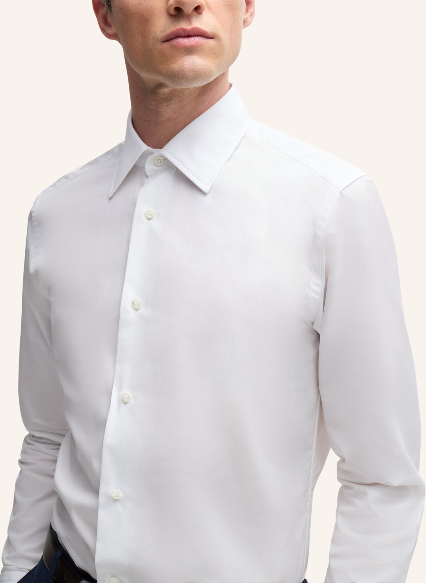 BOSS Business Hemd L-HAYS-KENT-C1-243 Slim Fit: WEISS