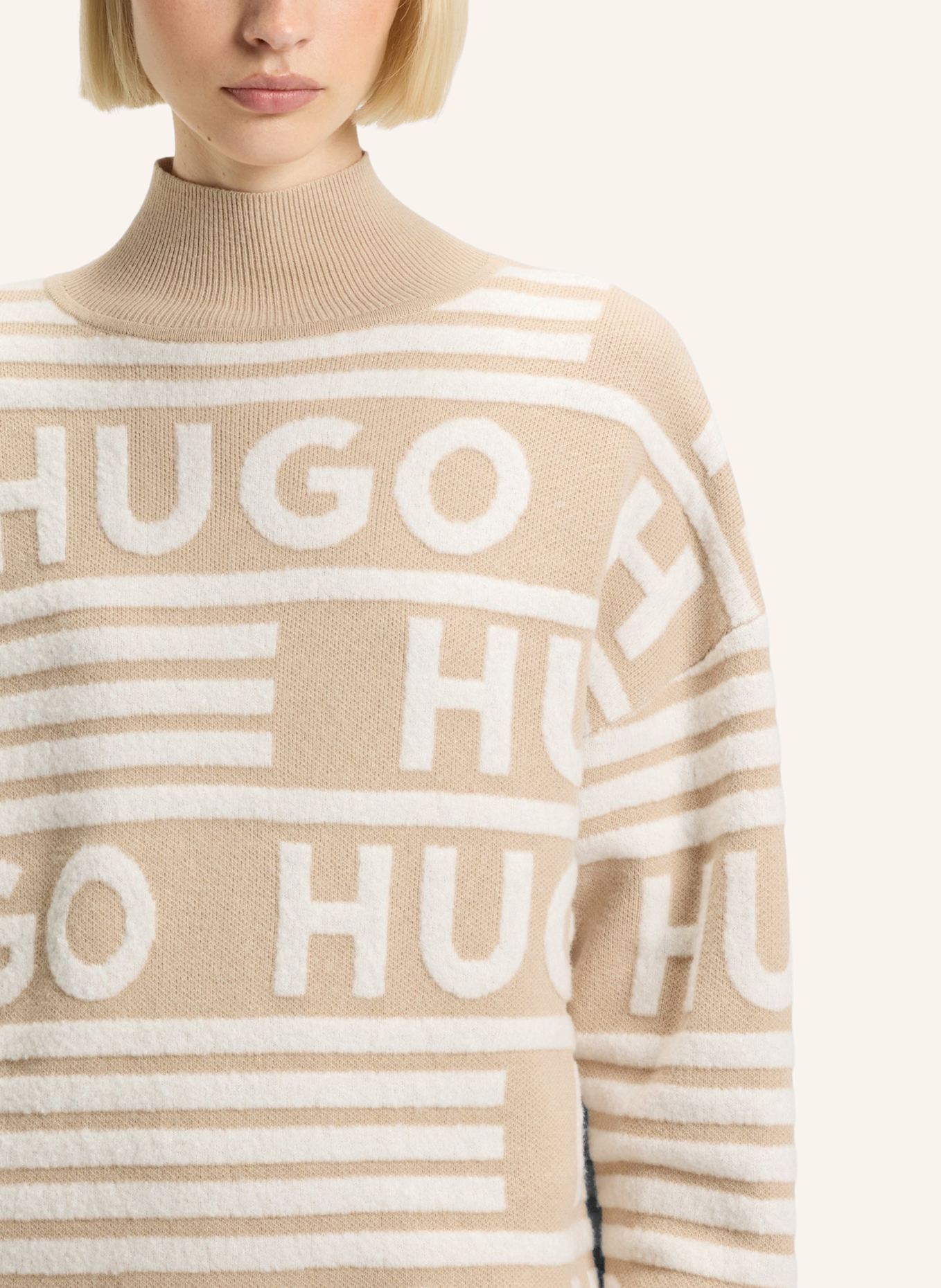 HUGO Gestricktes Kleid SISMINY Oversize Fit: BEIGE