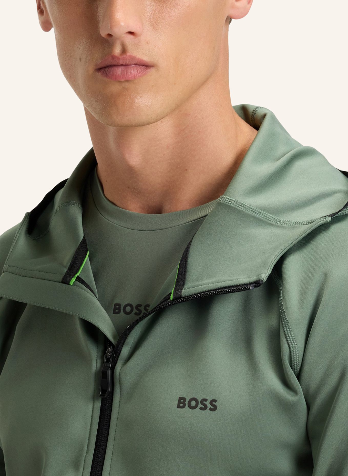 BOSS Trainingsjacke SICON ACTIVE: HELLGRÜN