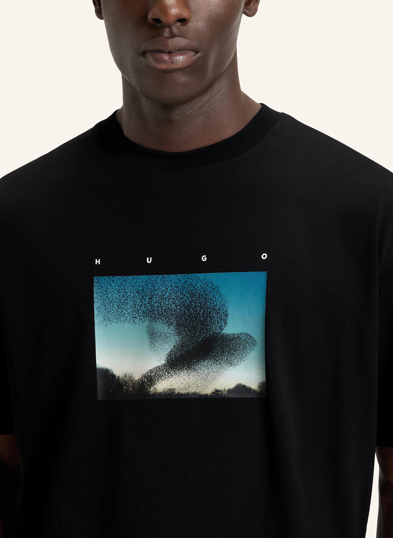 HUGO T-Shirt DORIZON Oversize Fit: SCHWARZ