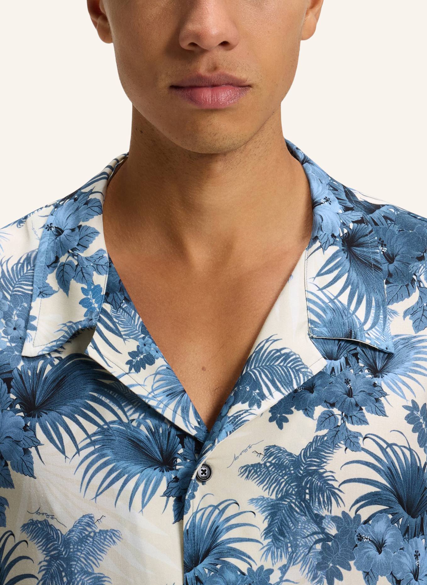 BOSS Strand-Oberteil BEACH SHIRT: HELLBLAU