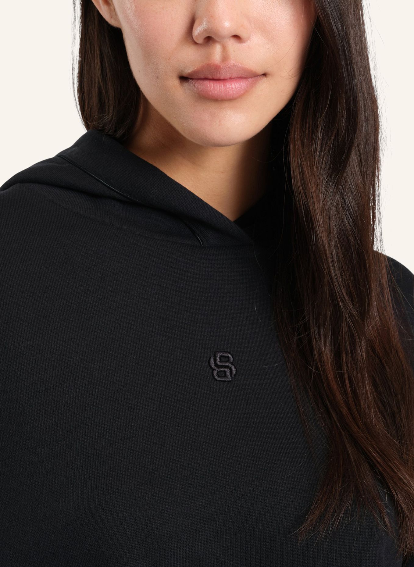 BOSS Sweatshirt ESSAGA: SCHWARZ