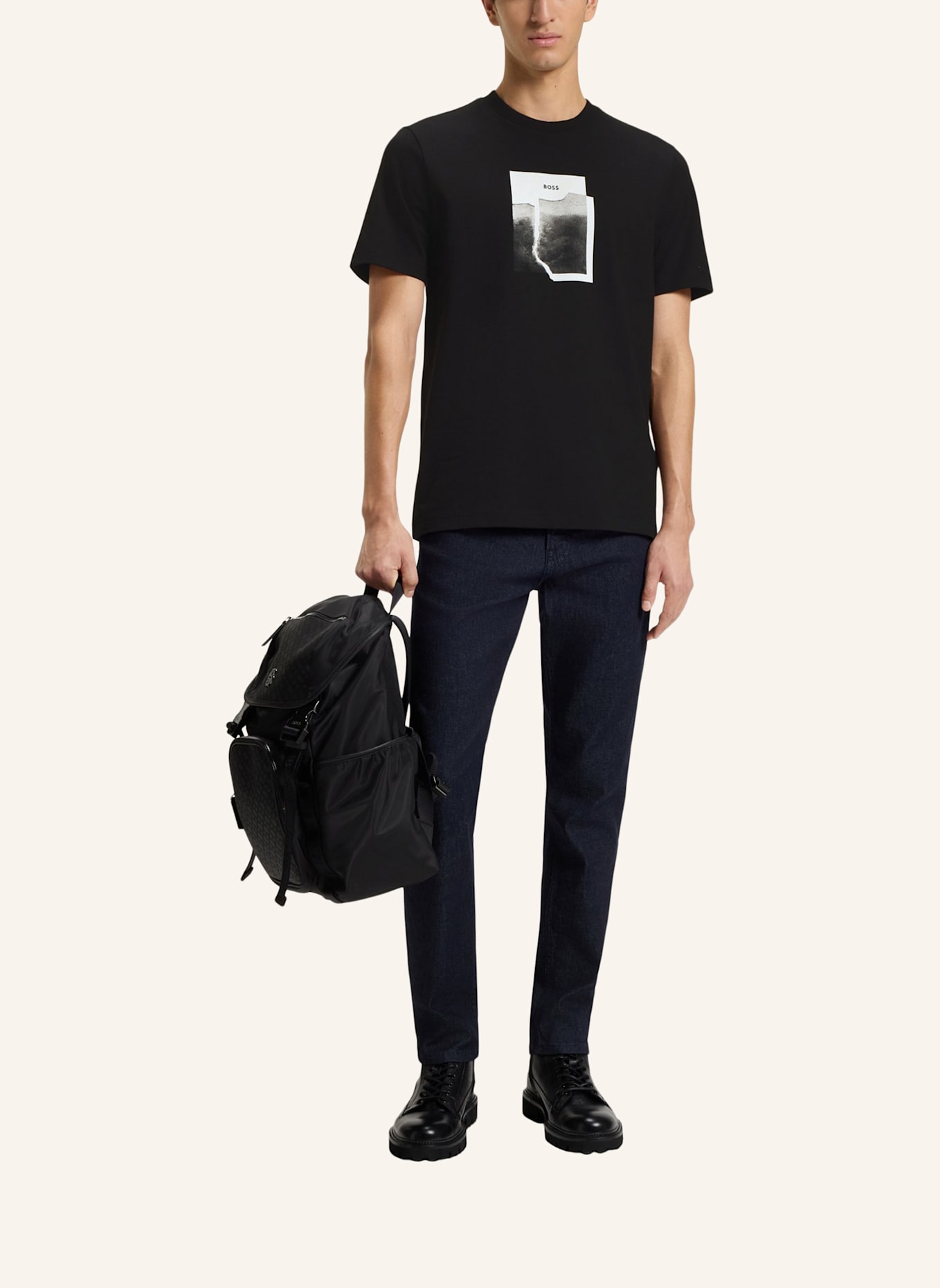 BOSS T-Shirt TE_BROKENICE Regular Fit: SCHWARZ