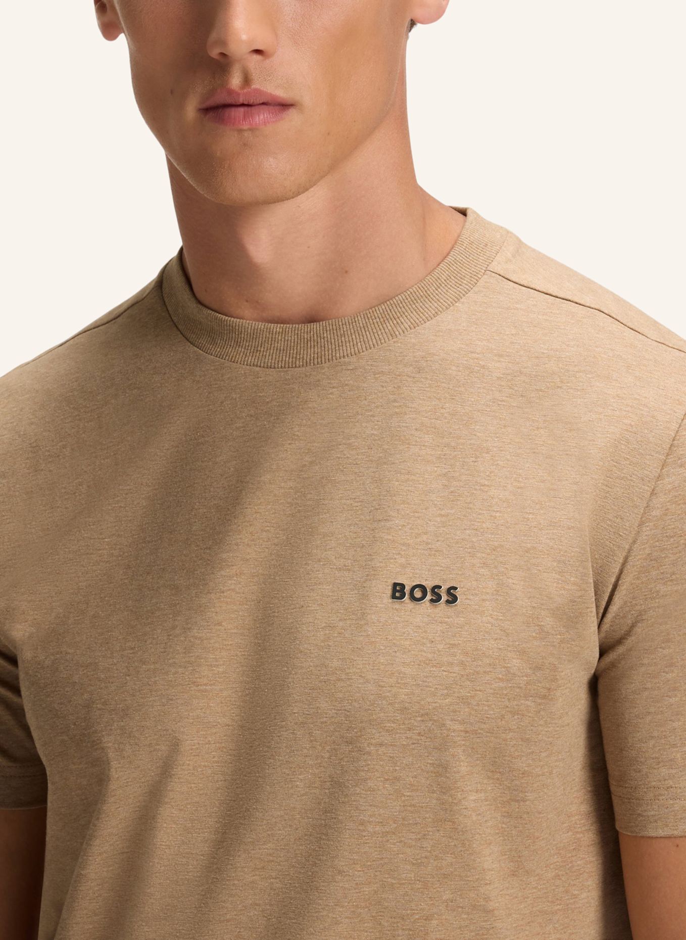 BOSS T-Shirt TEE: BEIGE