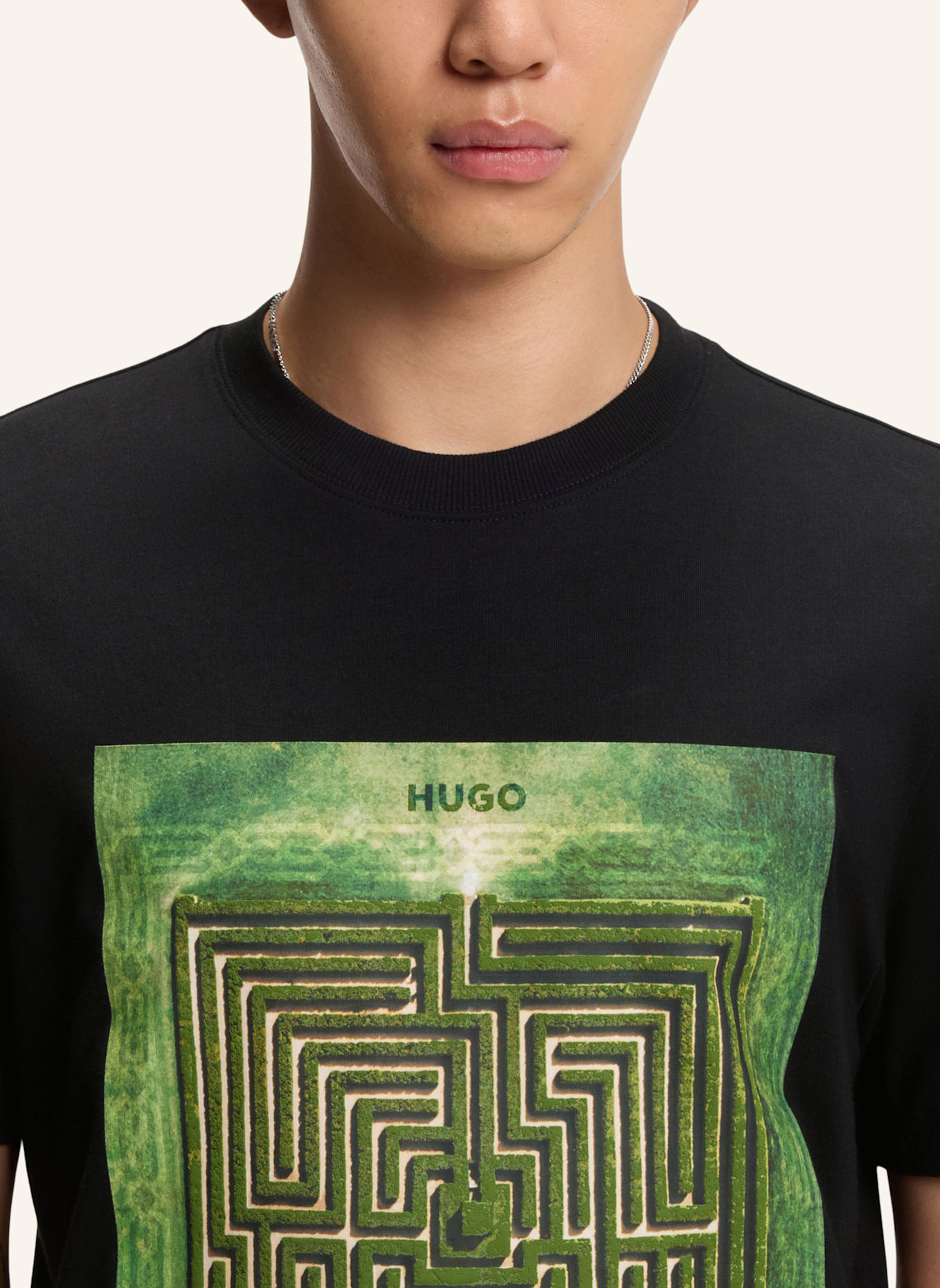 HUGO T-Shirt DABRYNTEE Relaxed Fit: SCHWARZ