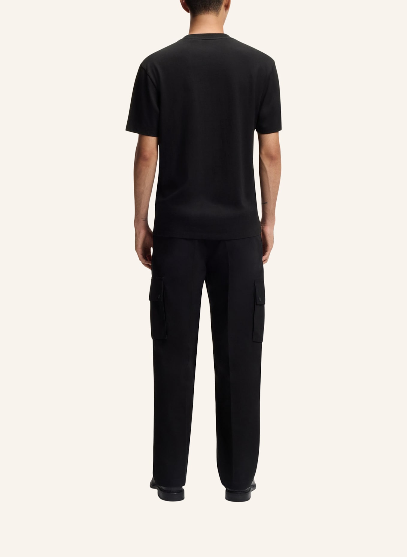 HUGO T-Shirt DABRYNTEE Relaxed Fit: SCHWARZ