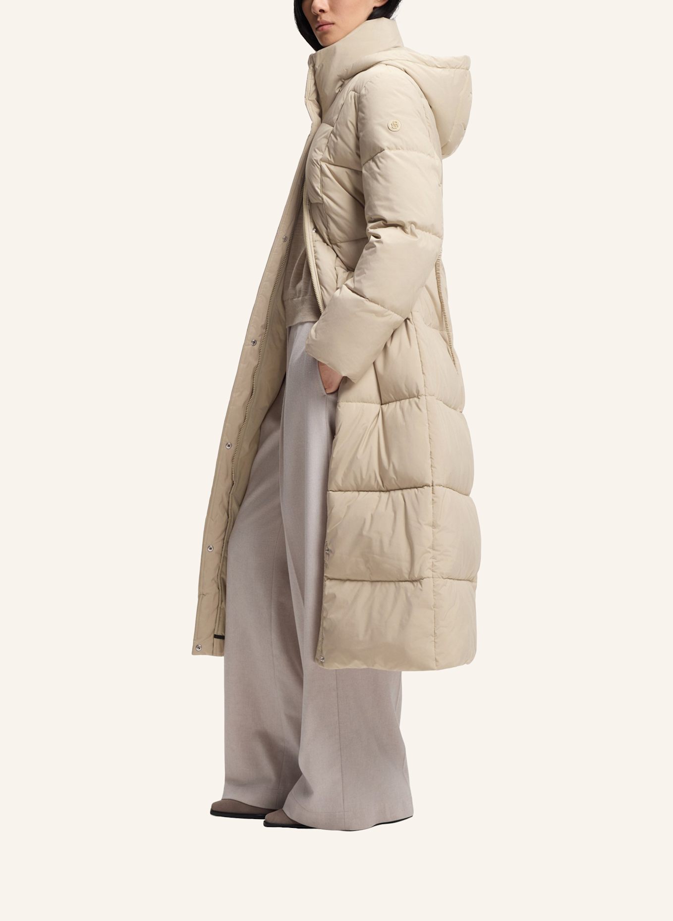 BOSS Steppmantel PAMAXI mit abnehmbarer Kapuze: BEIGE